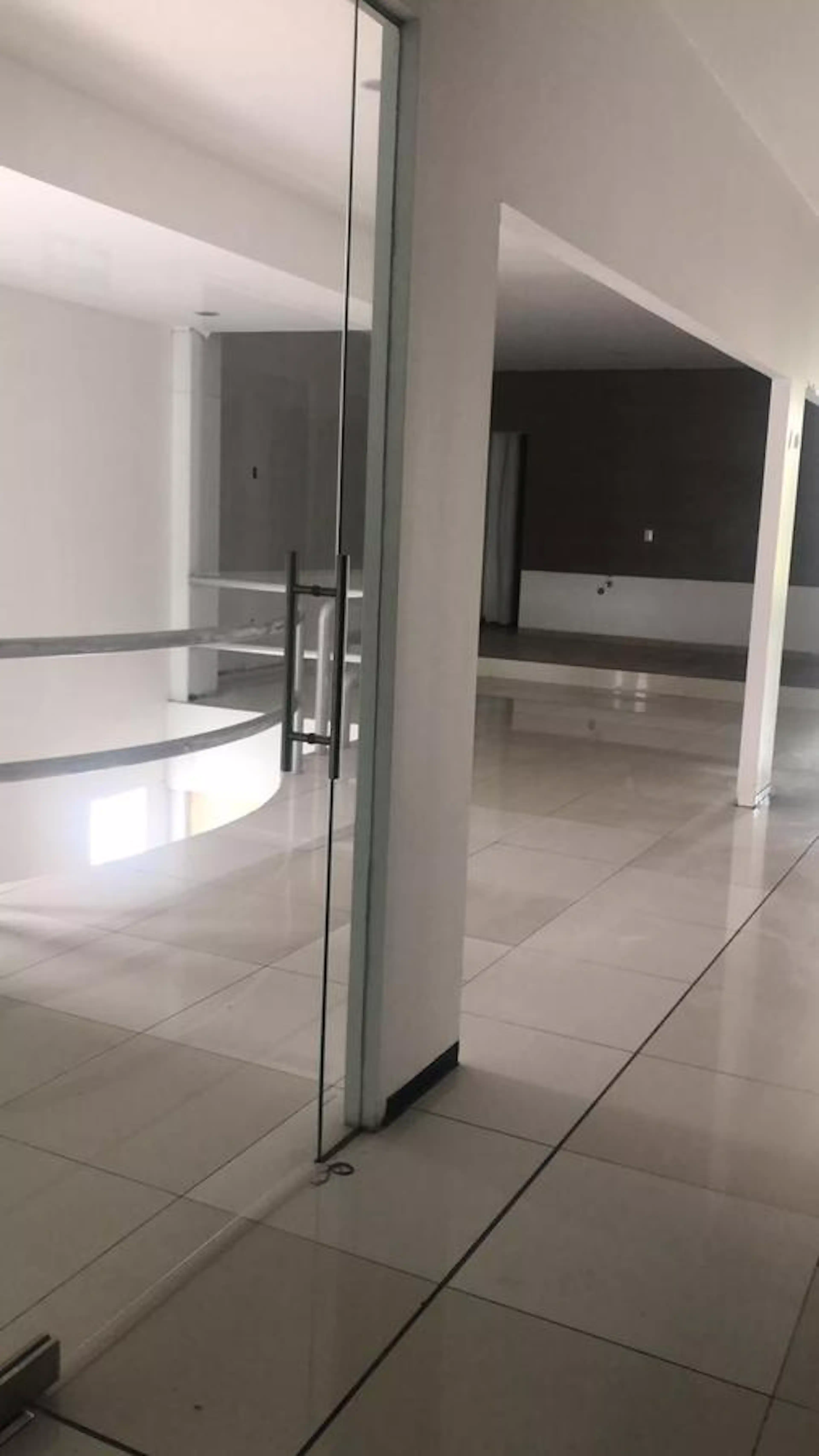 Local Comercial En Renta Excelente Ubicación En Insurgentes Sur S/N