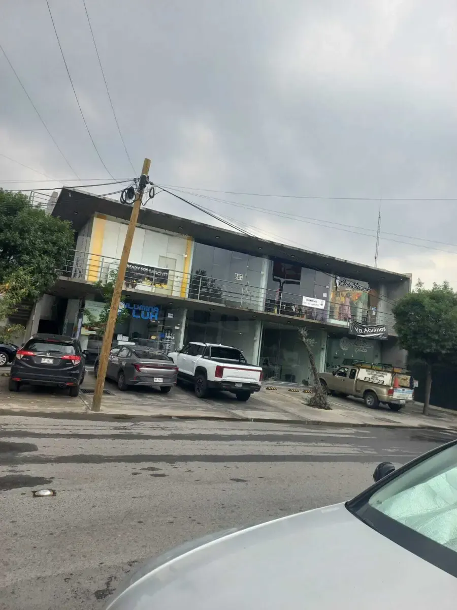Local Comercial Spot2