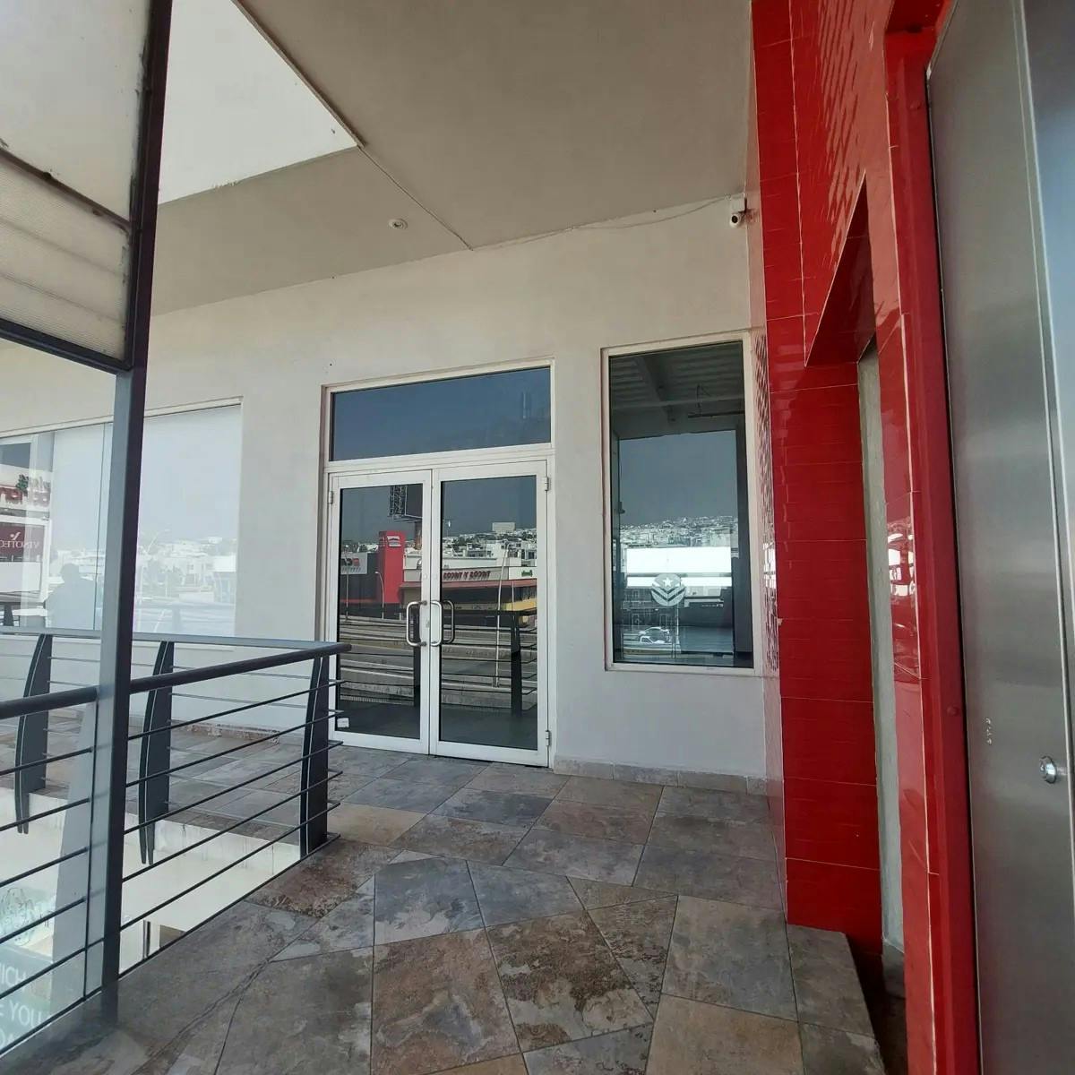 Local Comercial Spot2