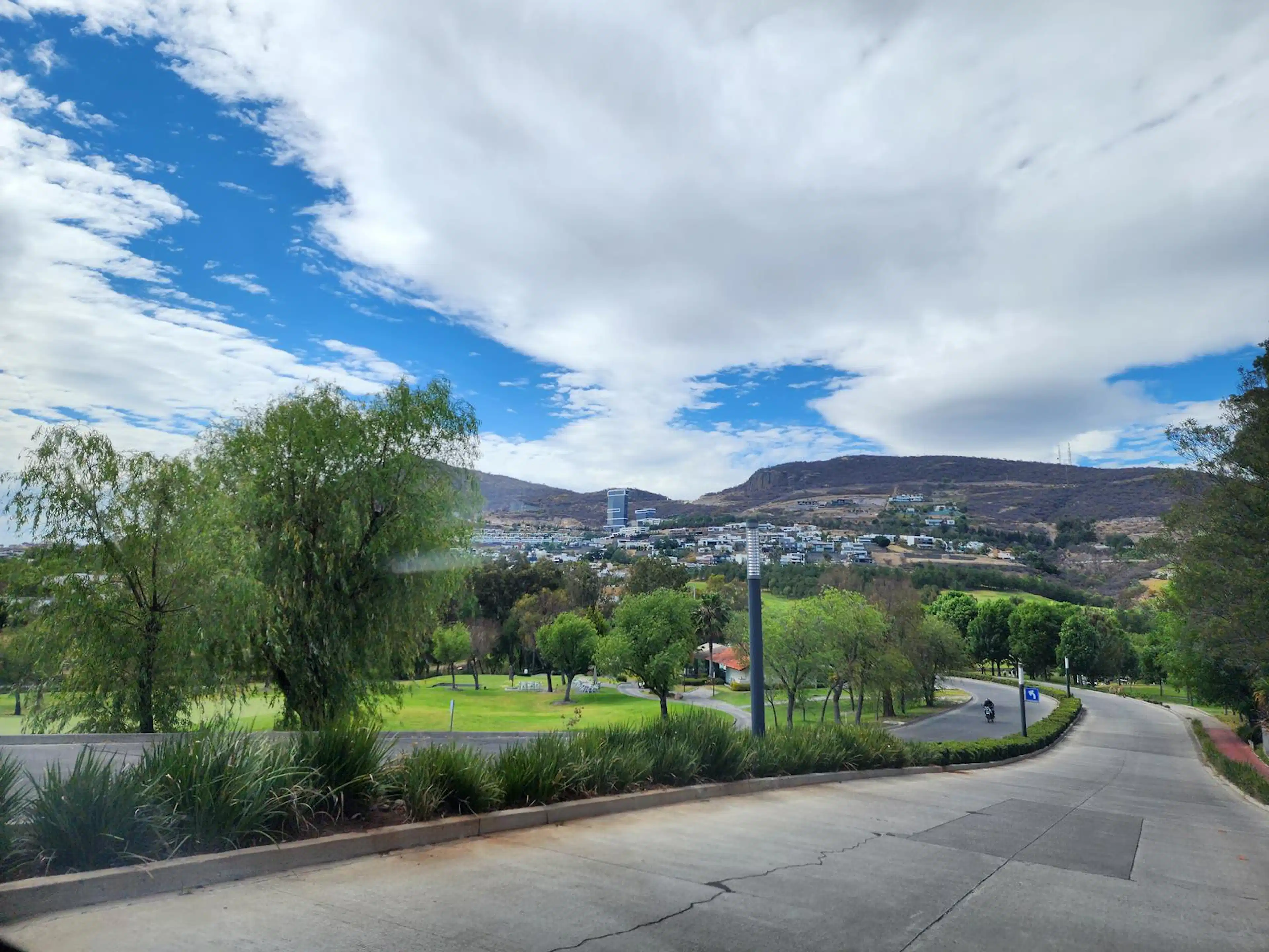 Terreno Plano En Venta Colinda Con Campo De Golf En Club De Primer Nivel