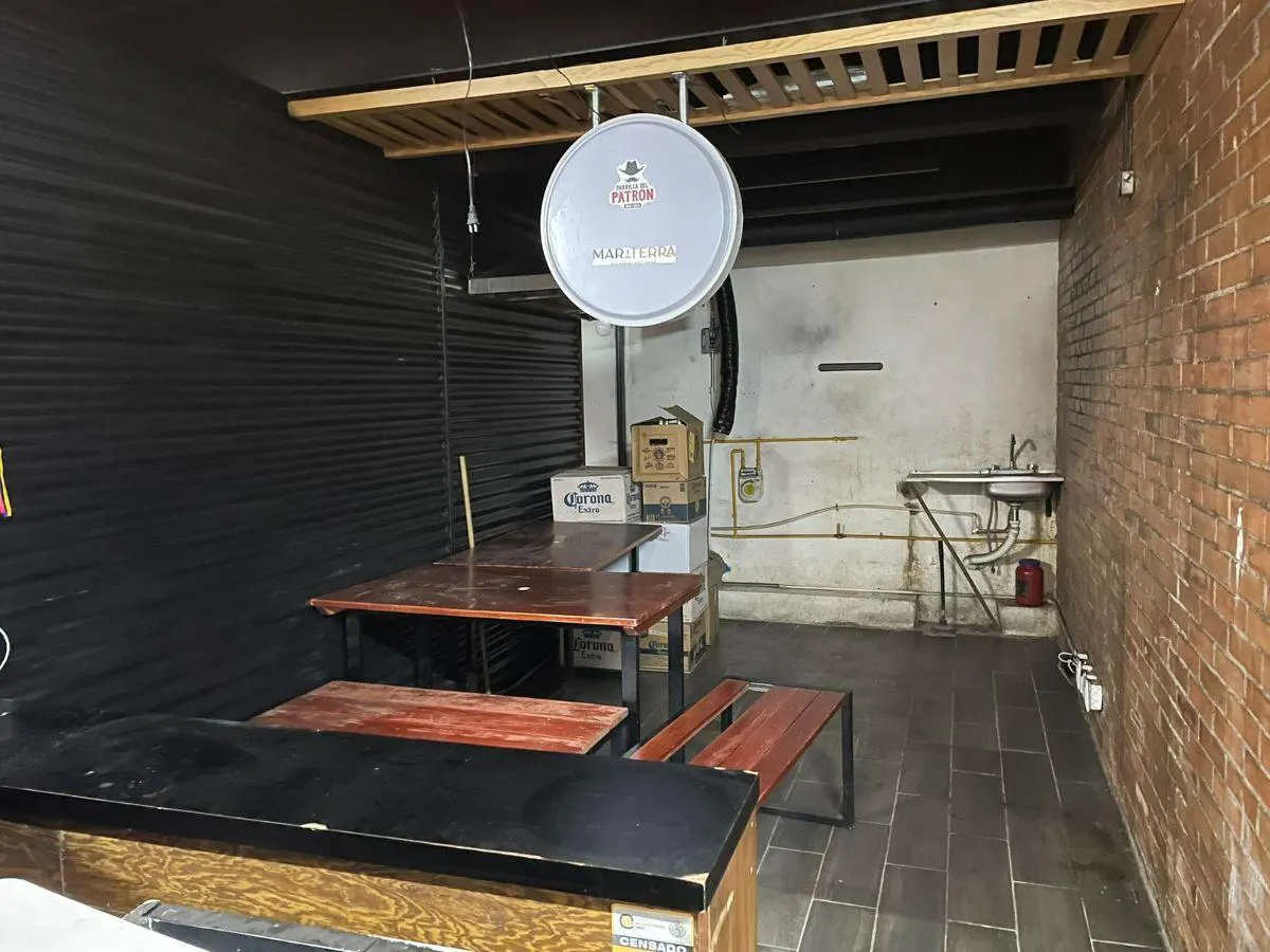 Local Comercial Spot2