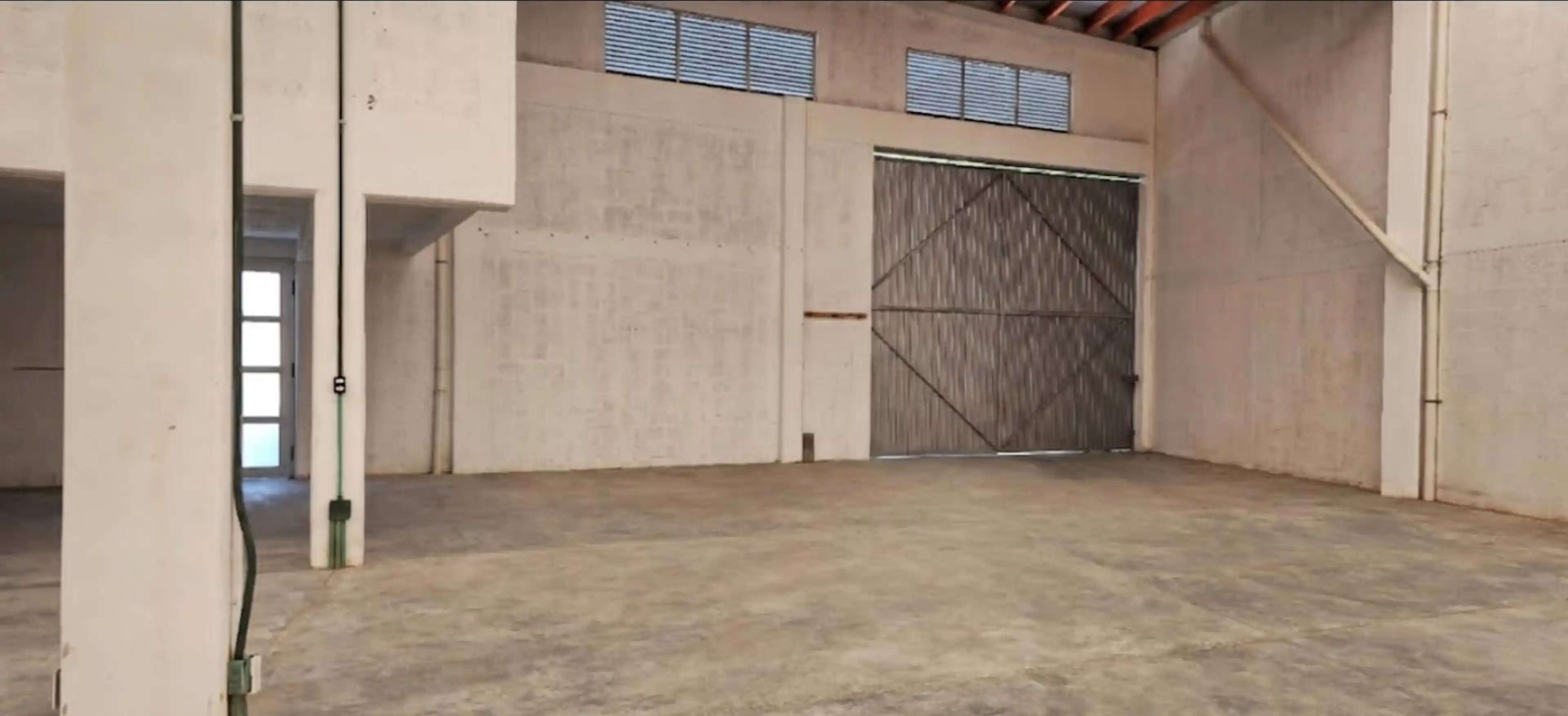 Bodega En Renta  498 M² Con Oficinas  Colonia Ejidal | Playa Del Carmen | P4580 498