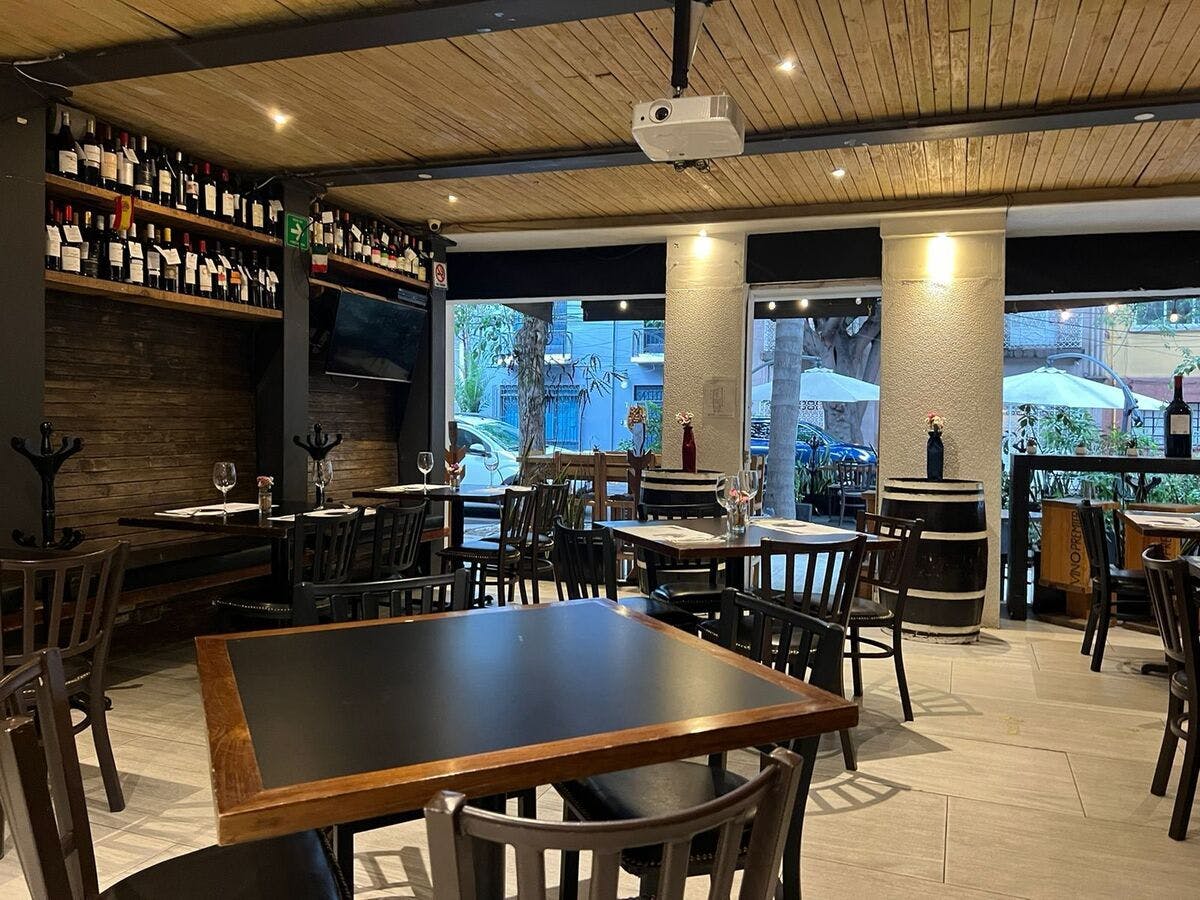 Local Comercial Spot2