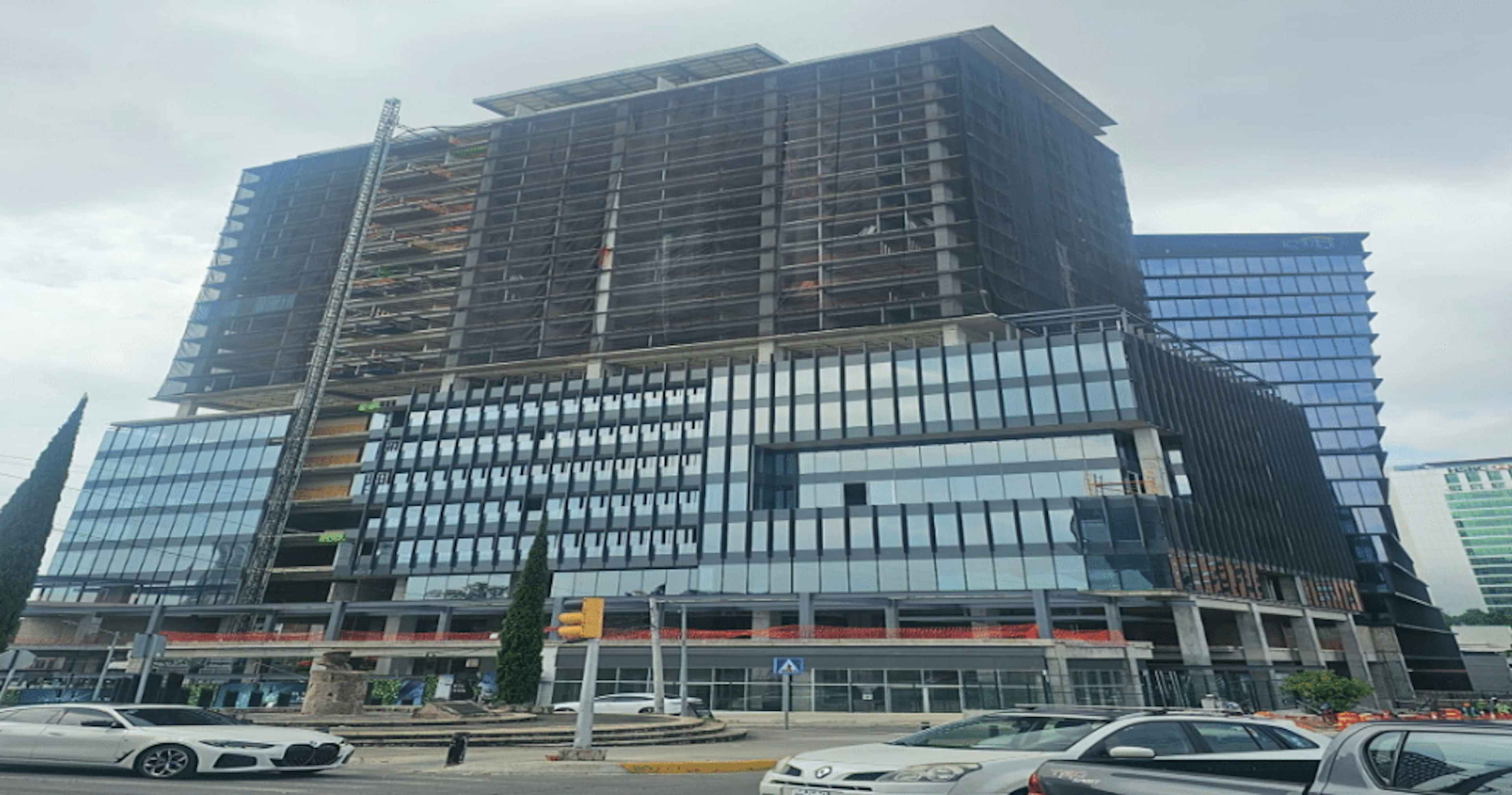 Avenida De Las Américas