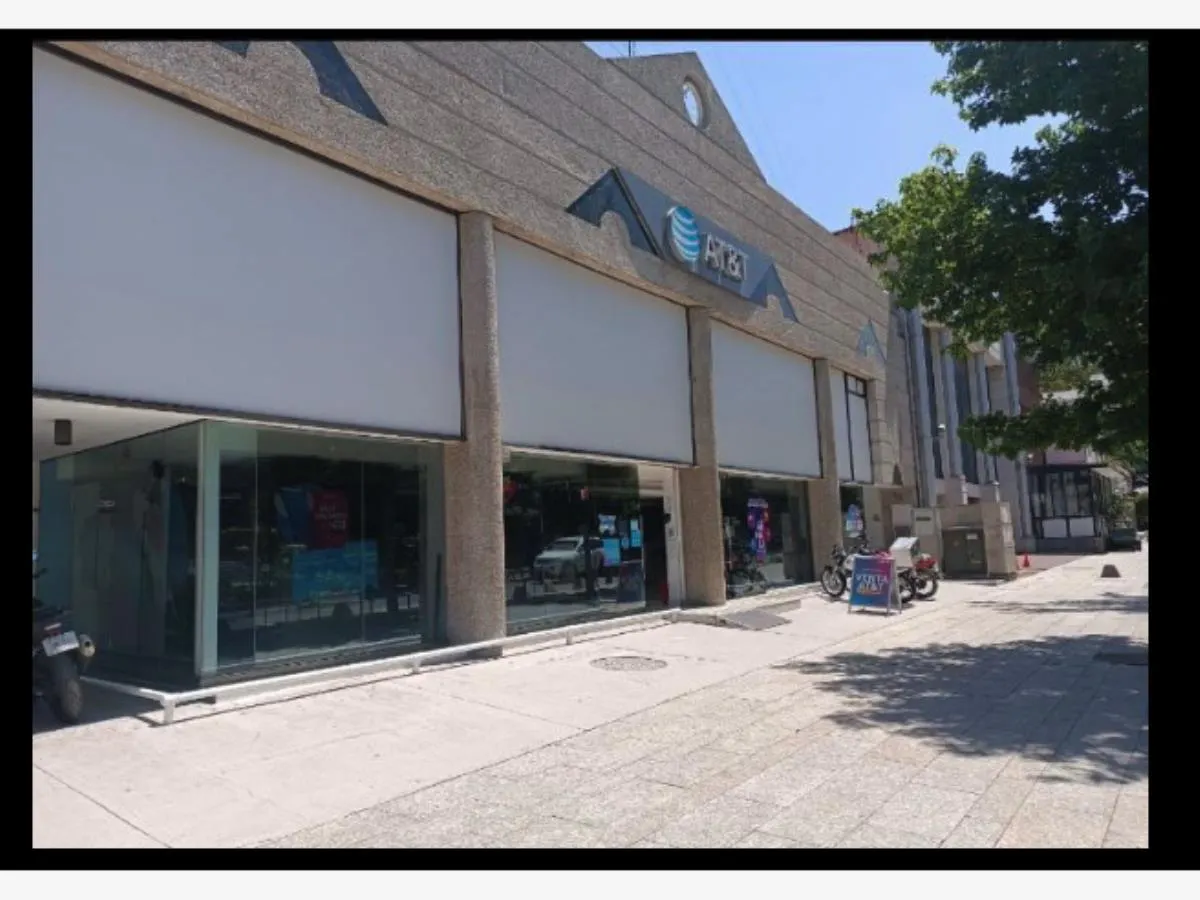 Local Comercial Spot2