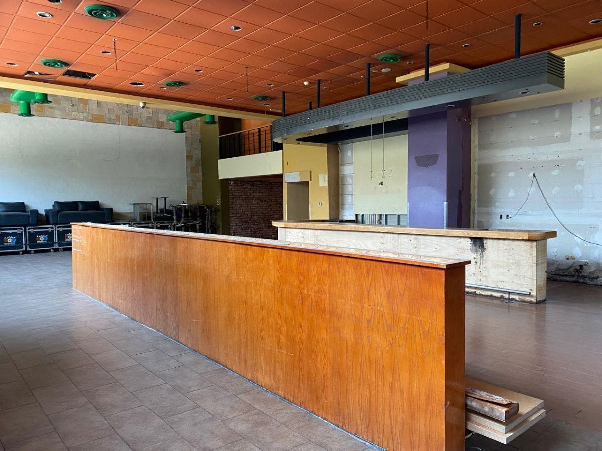 Local Comercial Spot2