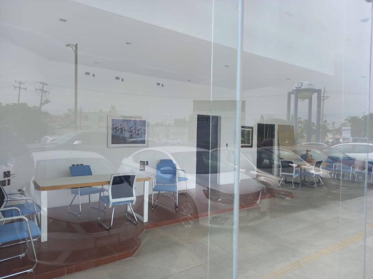 Local Comercial Spot2