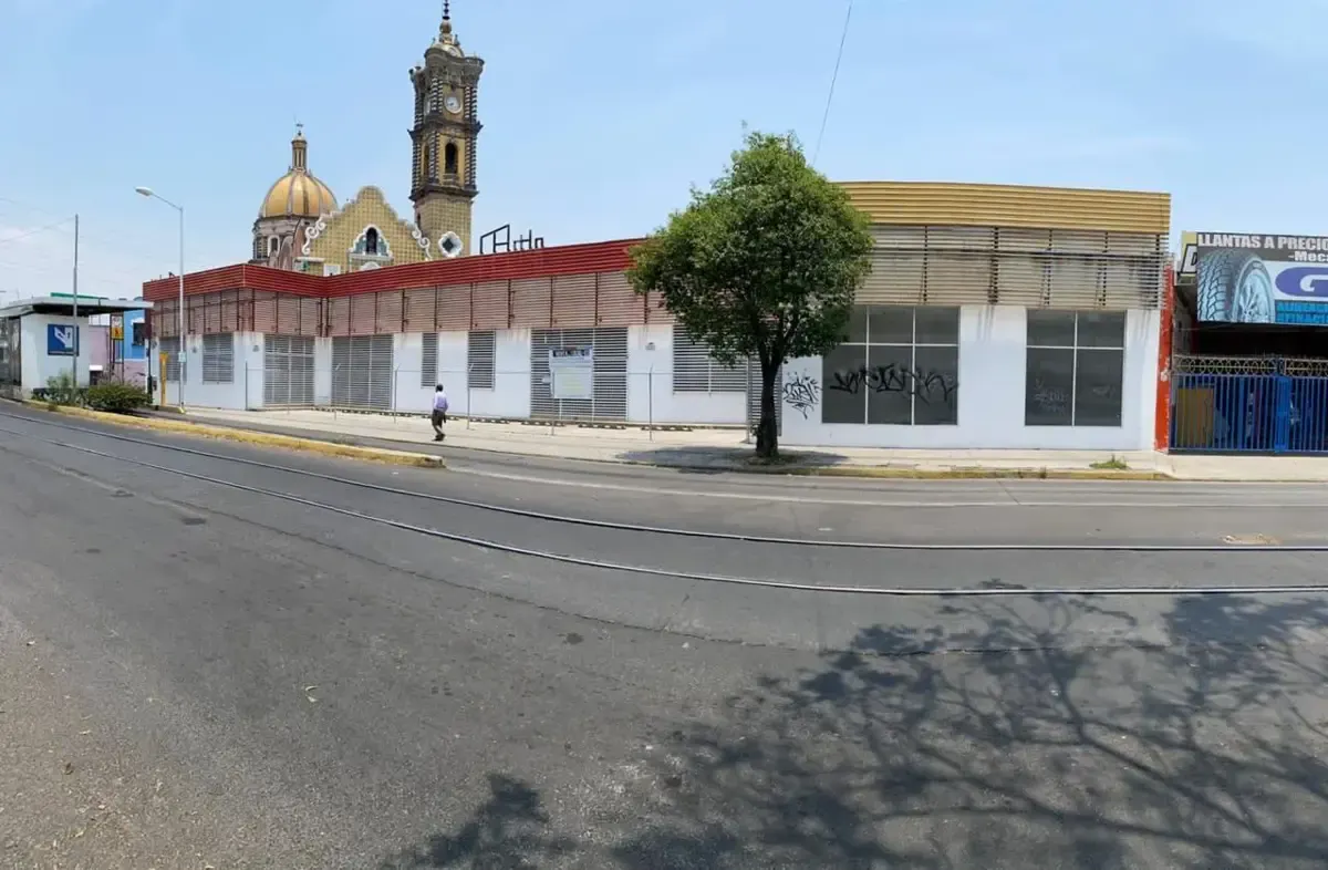 Local Comercial Spot2