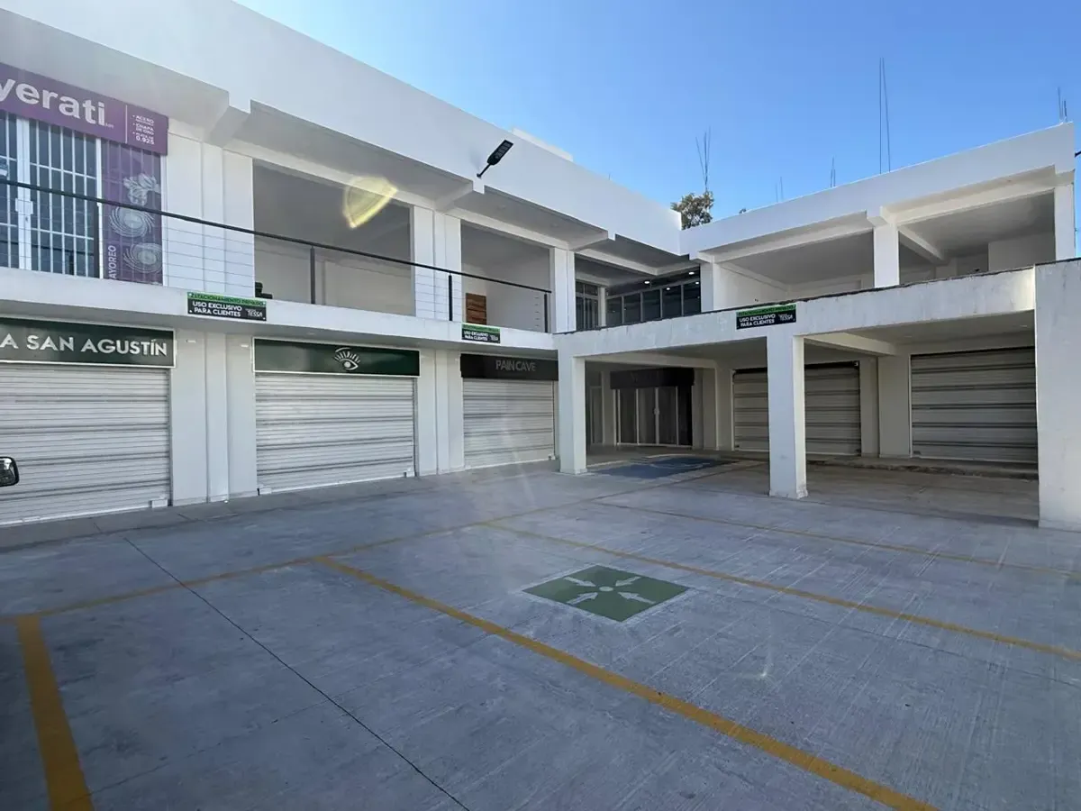 Local Comercial Spot2