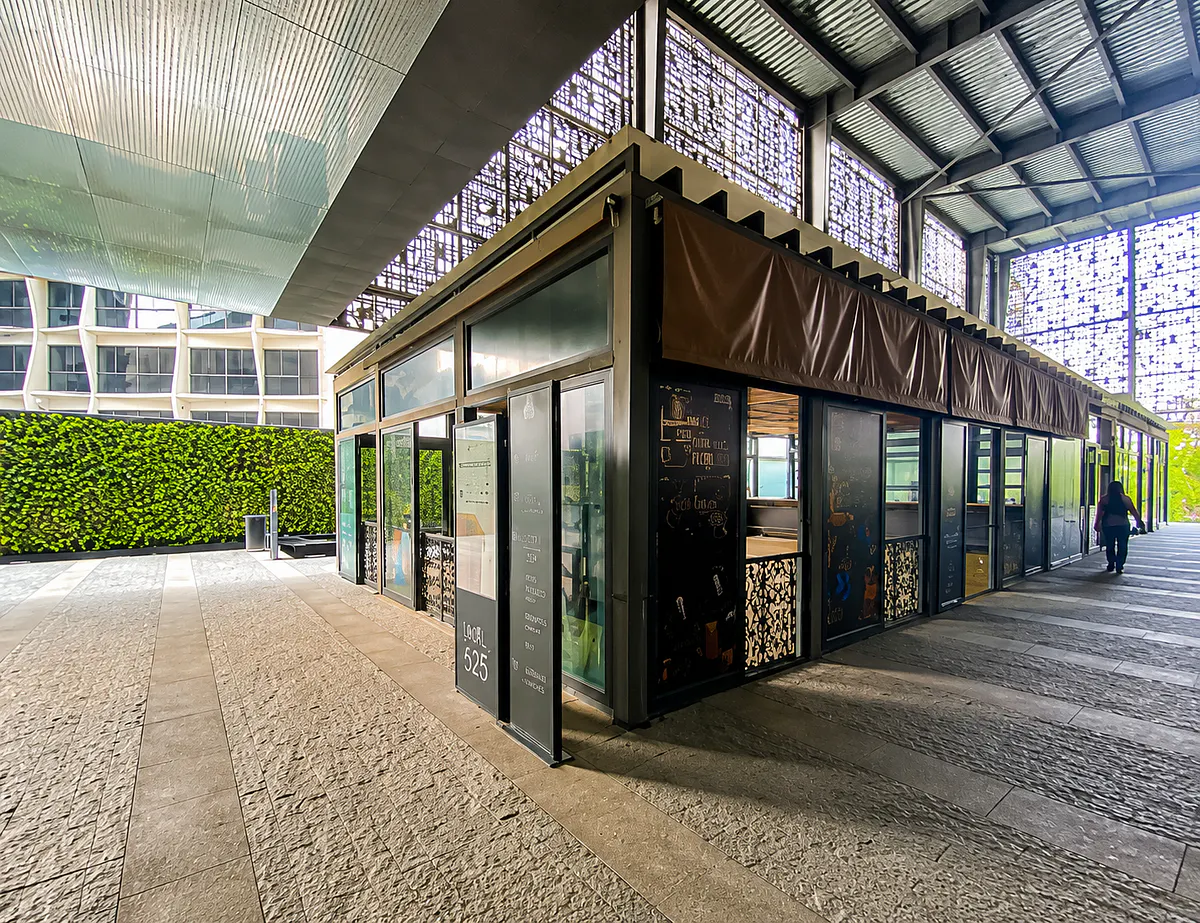 Local Comercial Spot2
