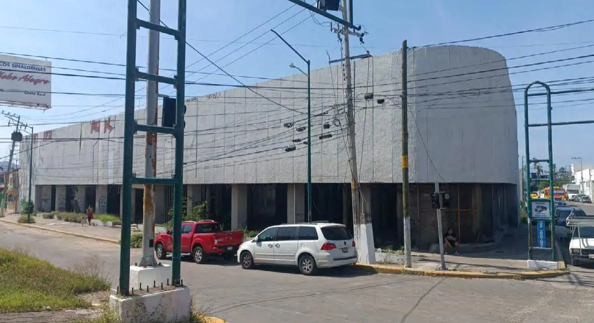 Local Comercial Spot2