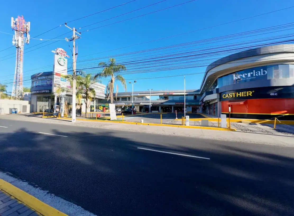 Local Comercial Spot2