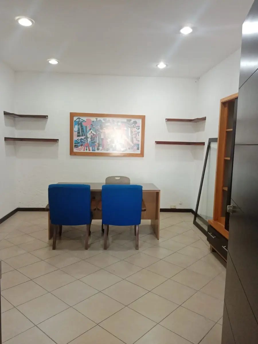 Local Comercial Spot2