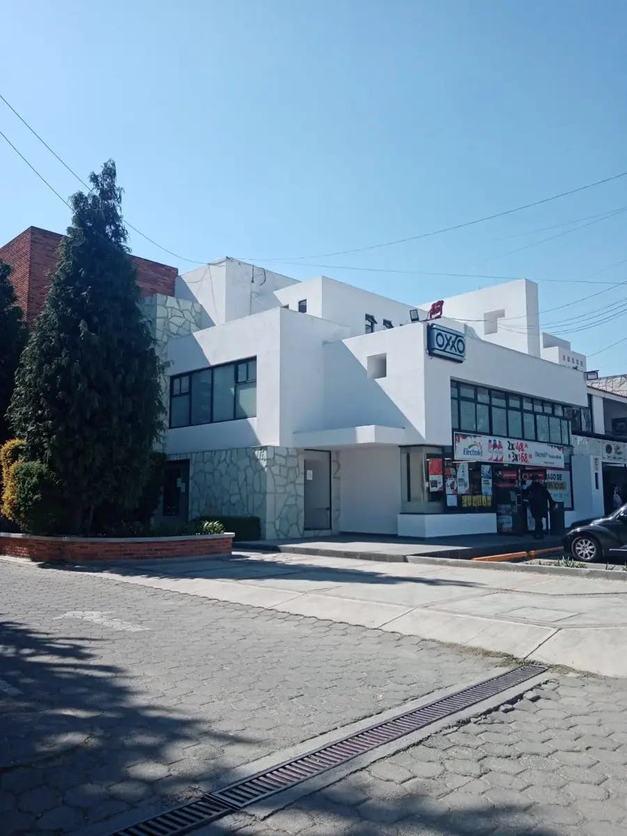 Local Comercial Spot2