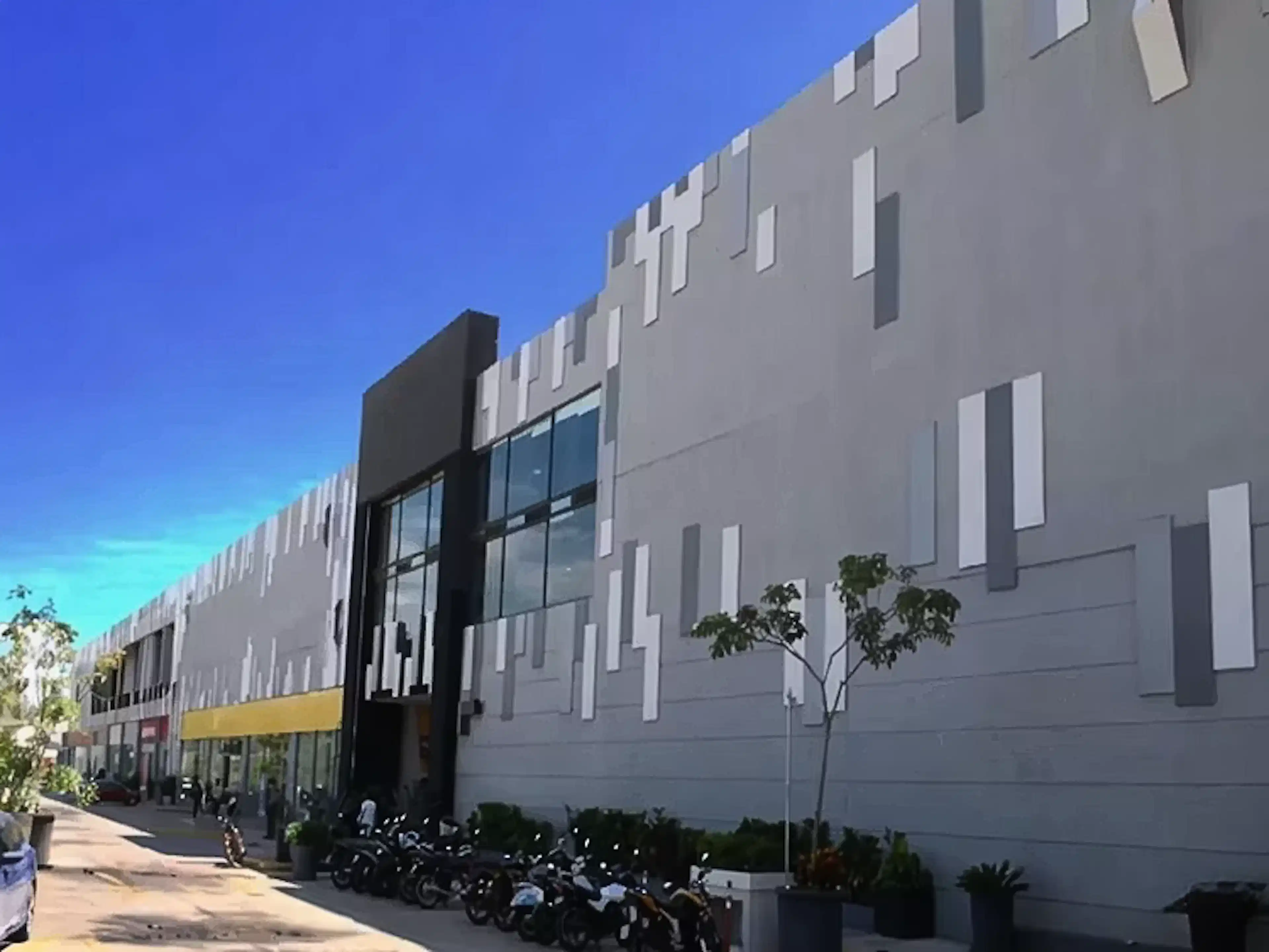 Local Comercial Premium En Renta En Atlixco: Ubicación Estratégica Sobre Carretera Izúcar De Matamor