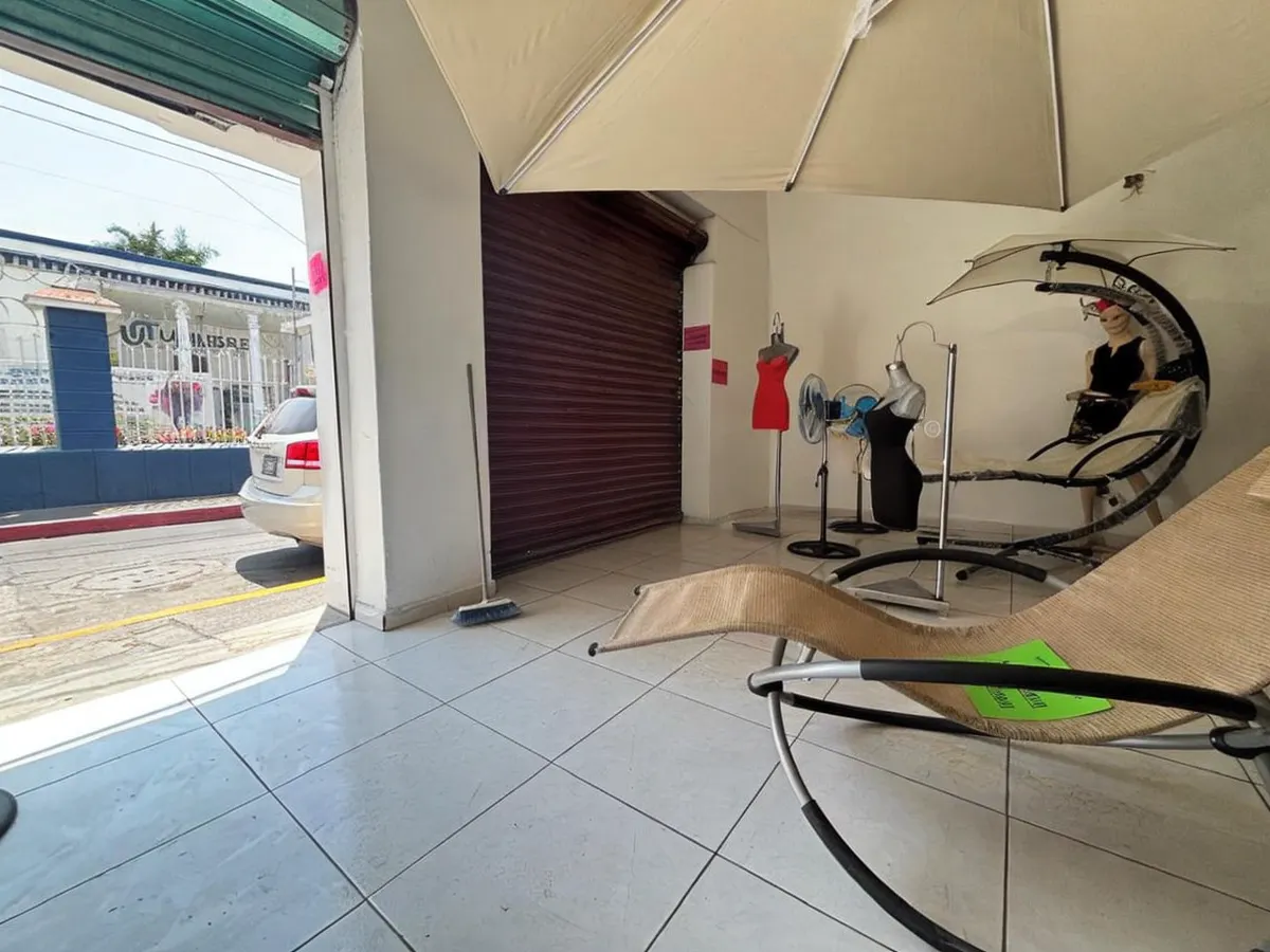 Local Comercial Spot2