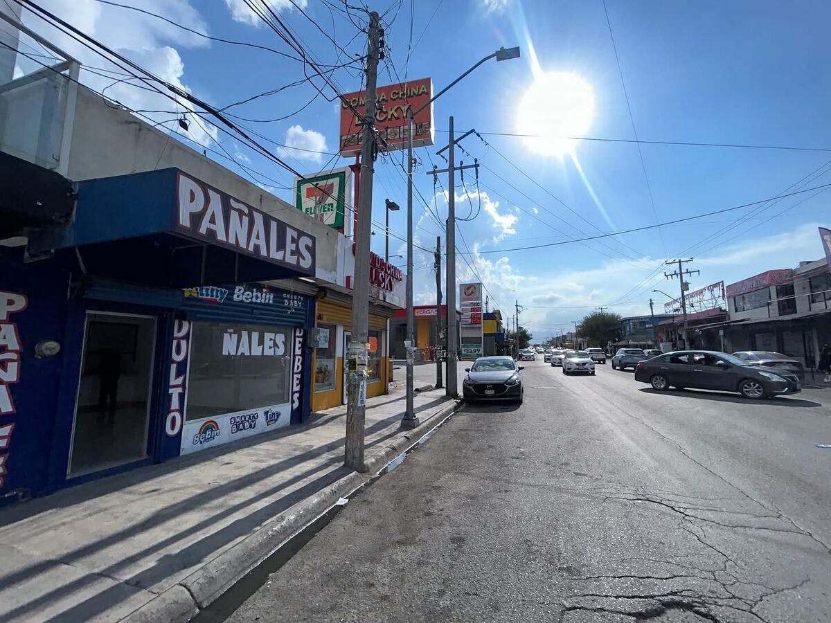 Local Comercial Spot2