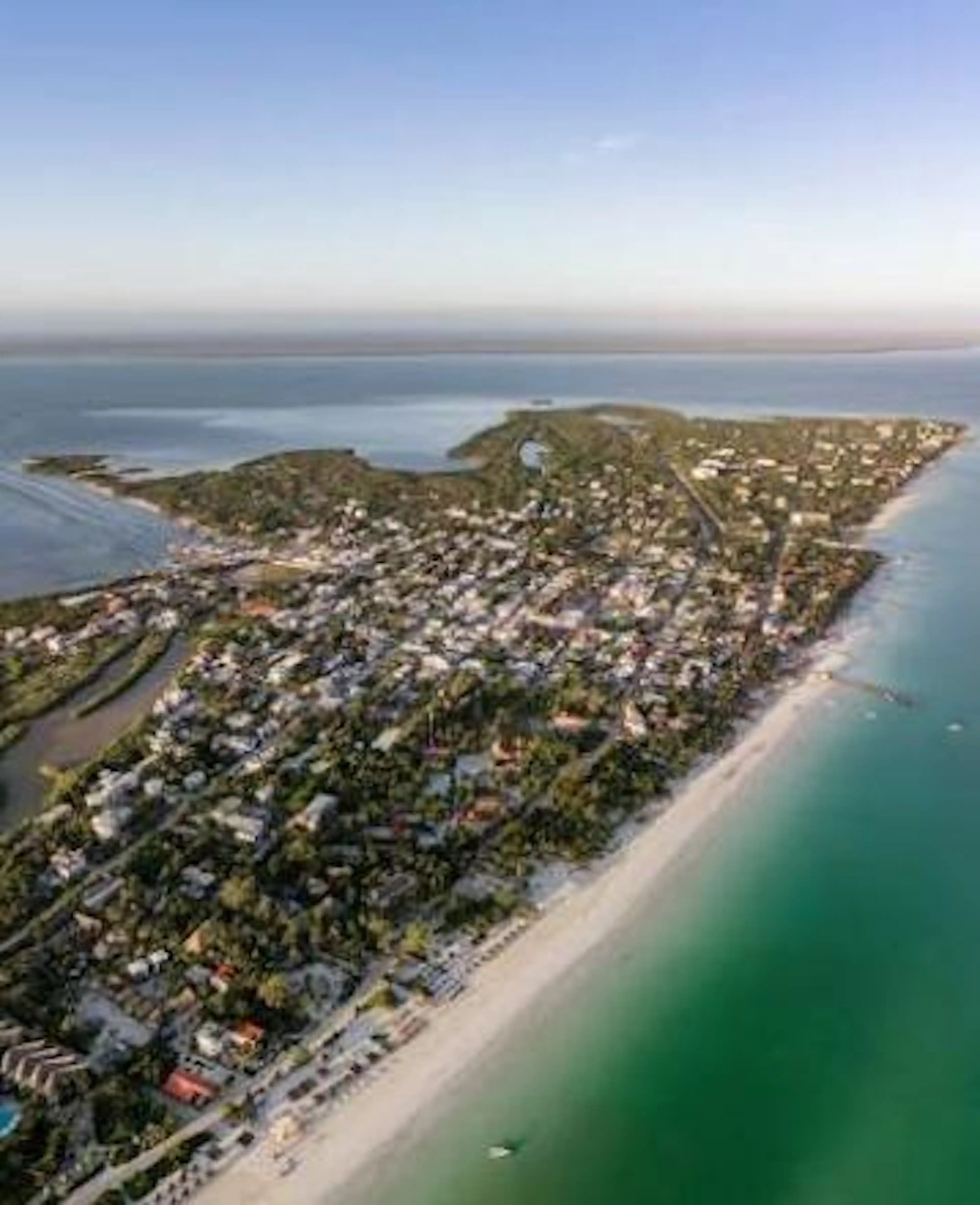 Lotes en Venta en Isla Holbox, Quintana Roo | Terrenos Escriturados con Entrega Inmediata