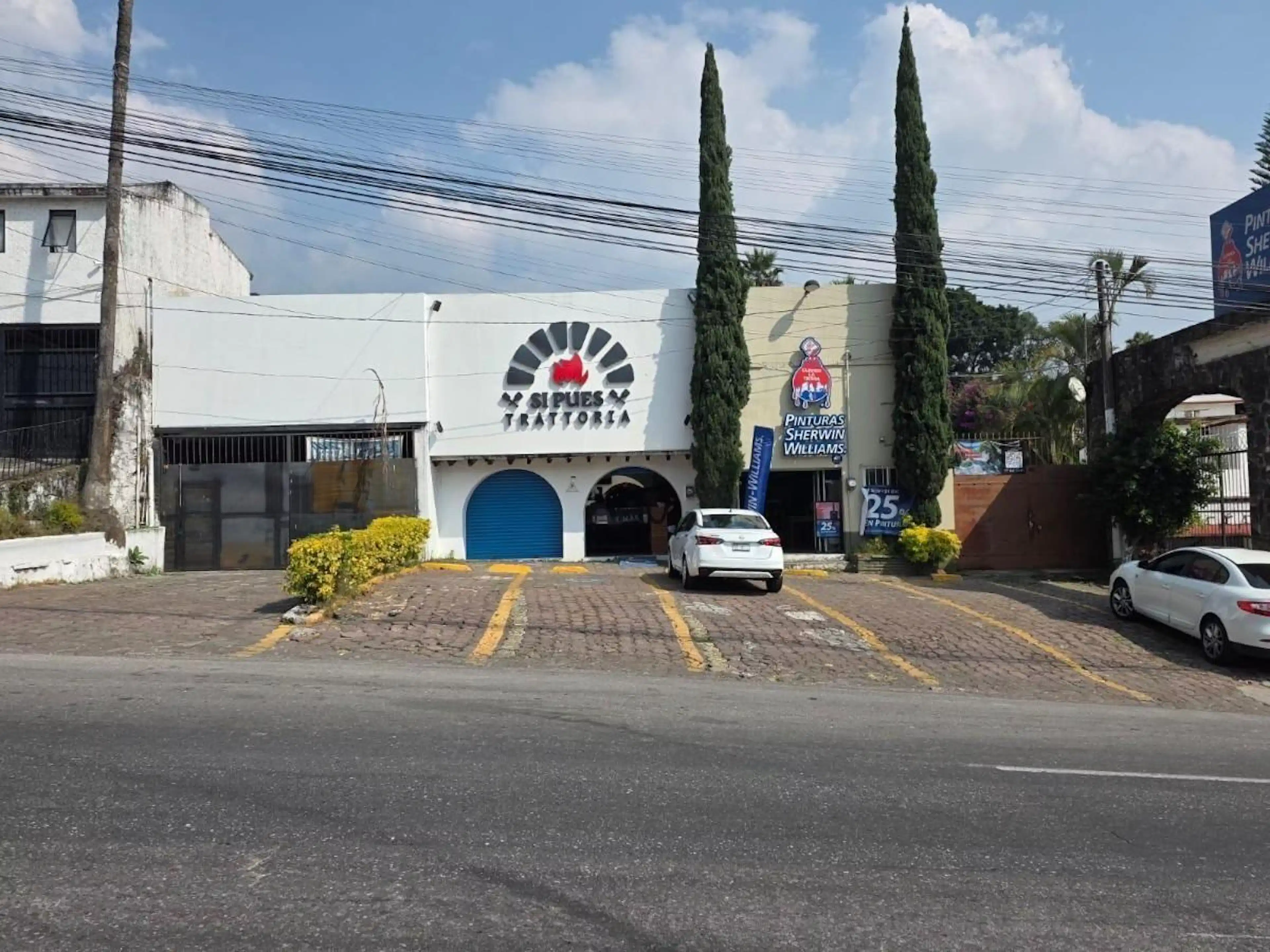 Av. Domingo Diez S/N