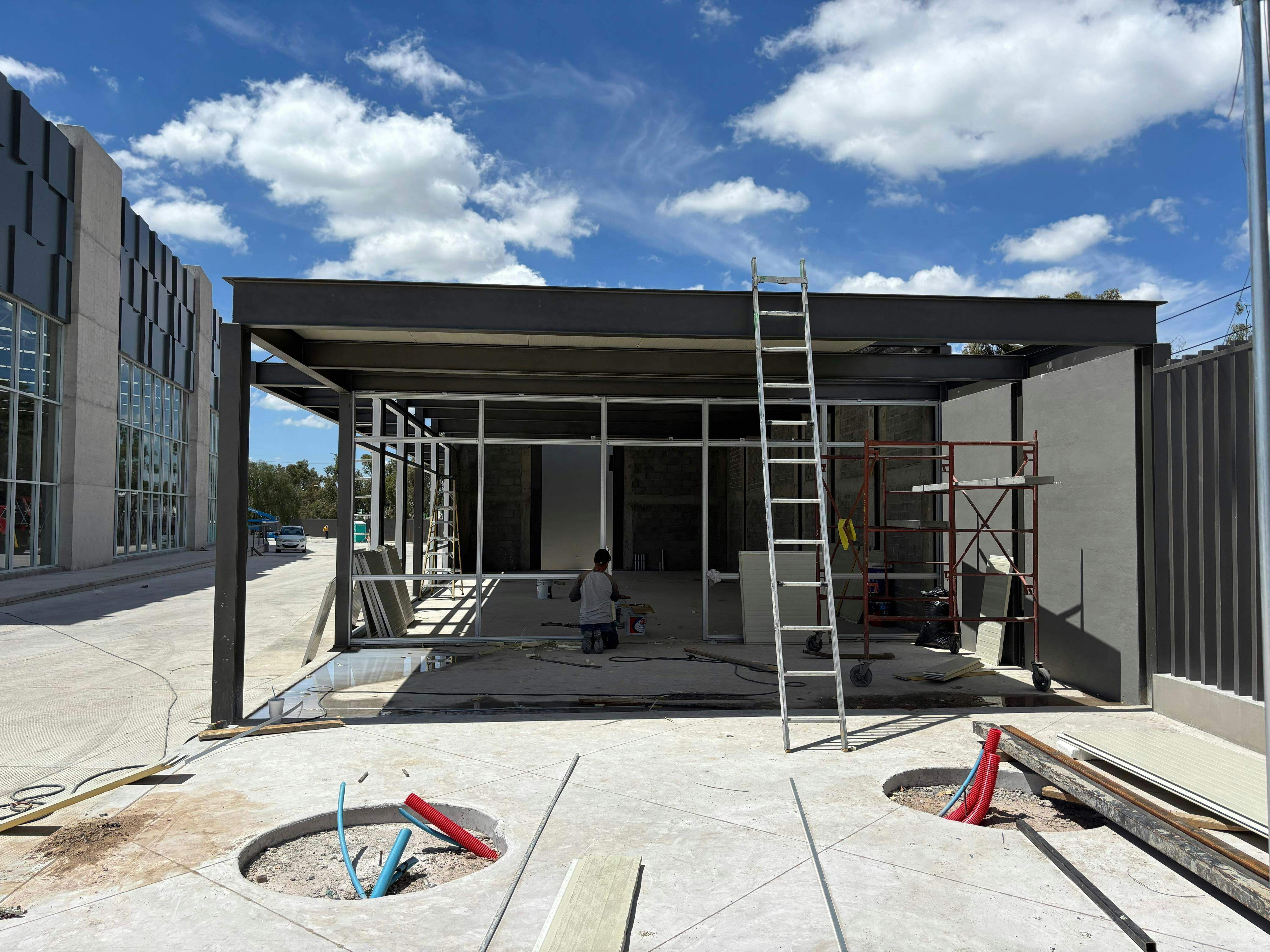 Local Comercial Spot2