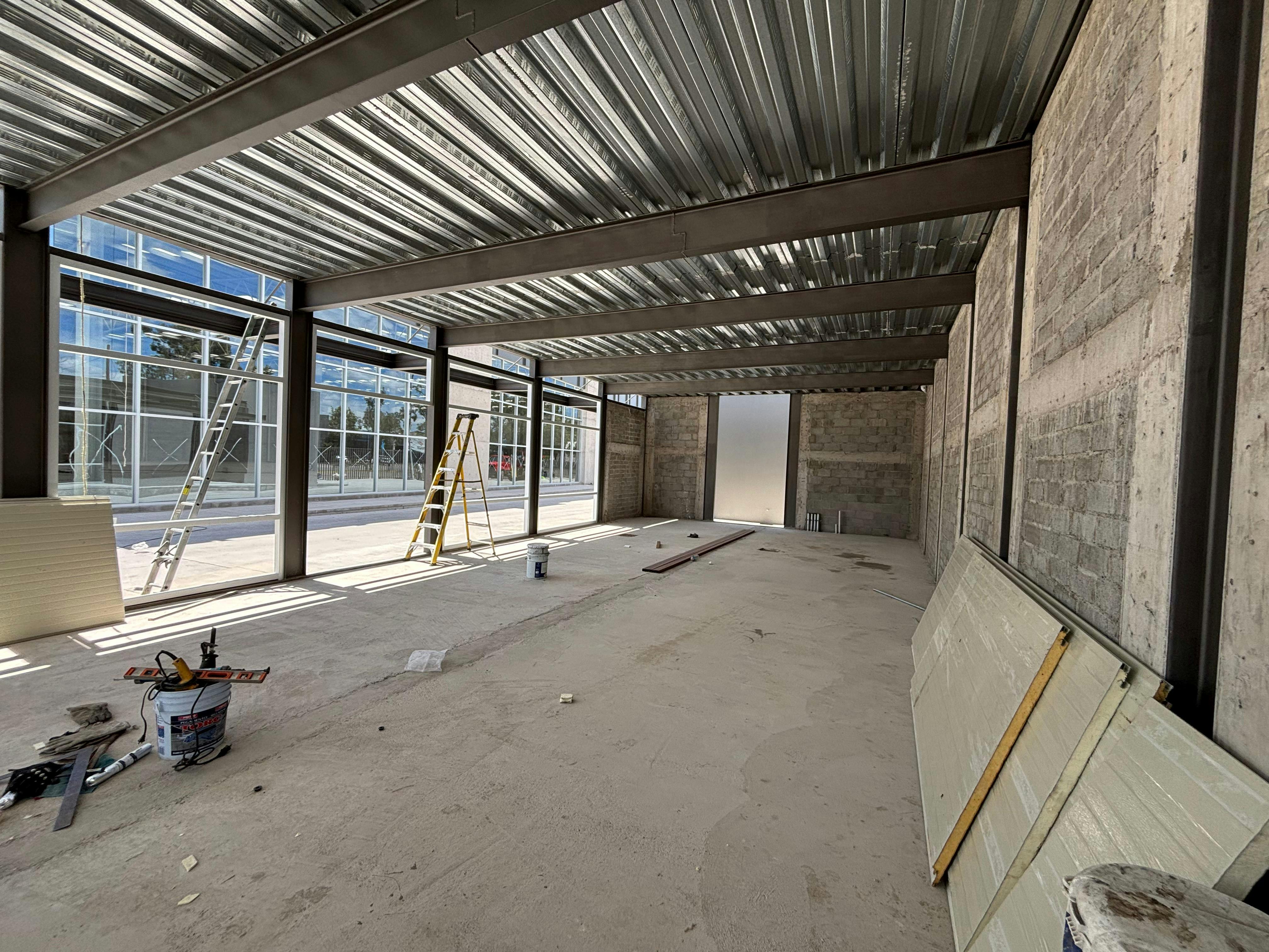 Local Comercial Spot2