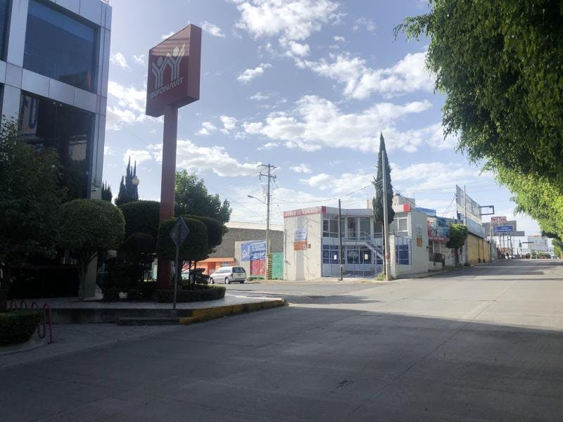 Local Comercial Spot2