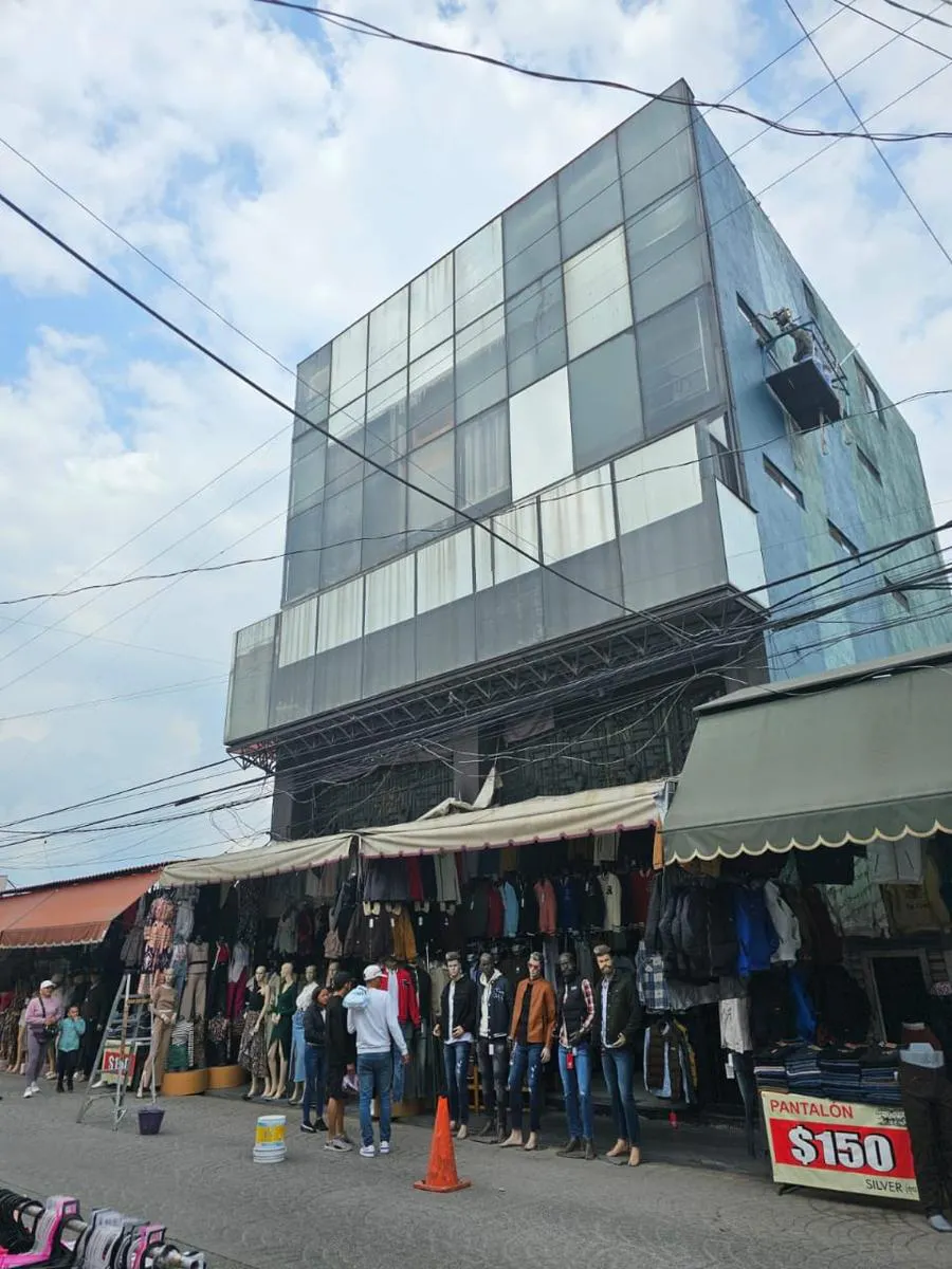 Local Comercial Spot2