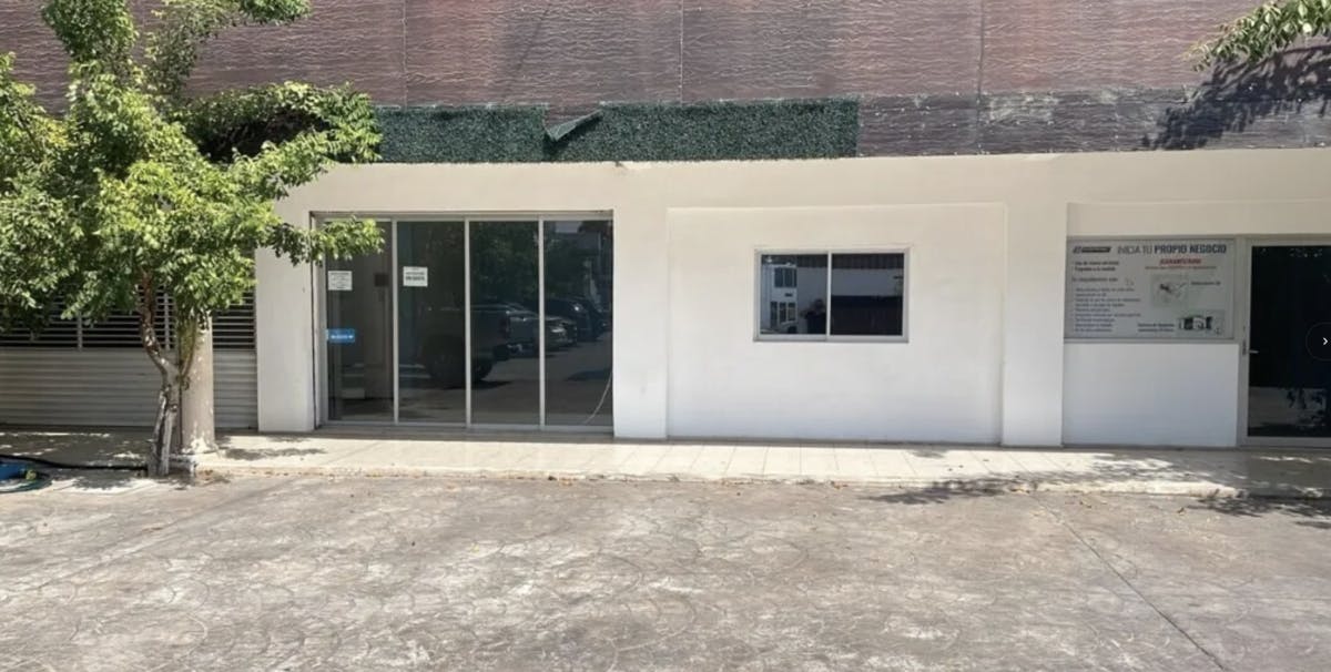 Local Comercial Spot2