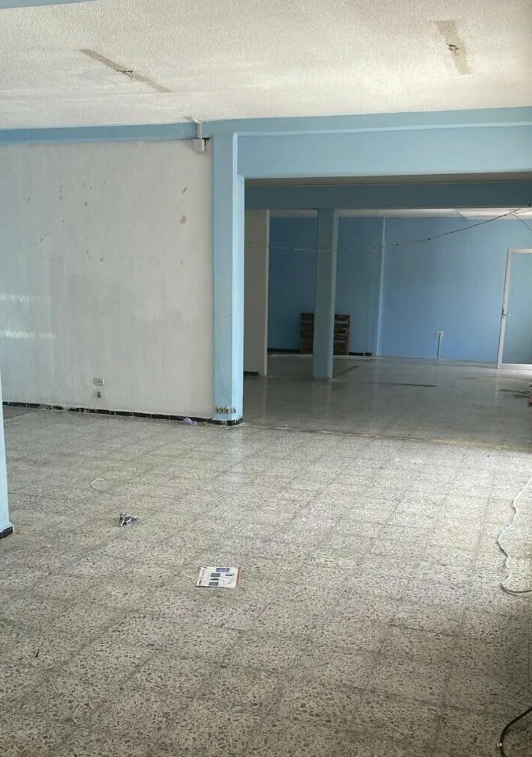 Local Comercial Spot2