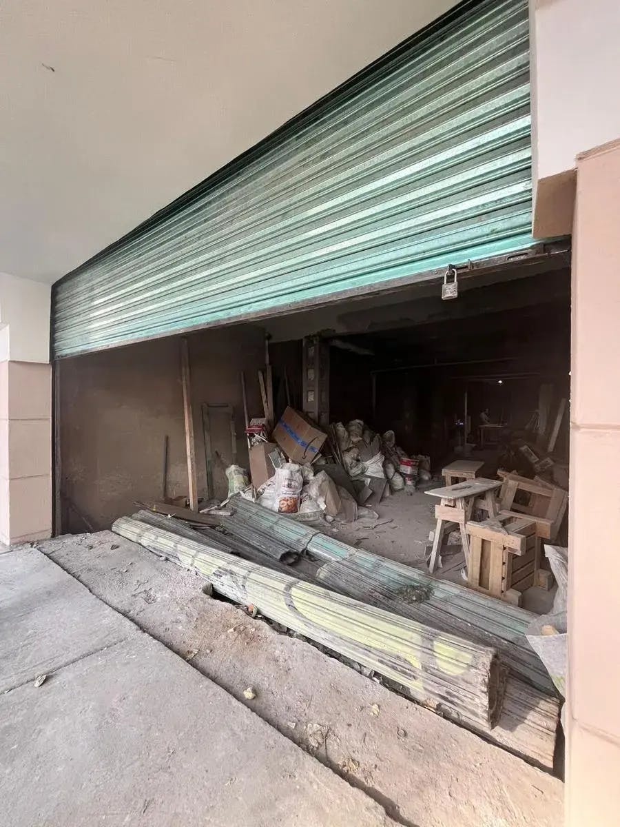 Local Comercial Spot2