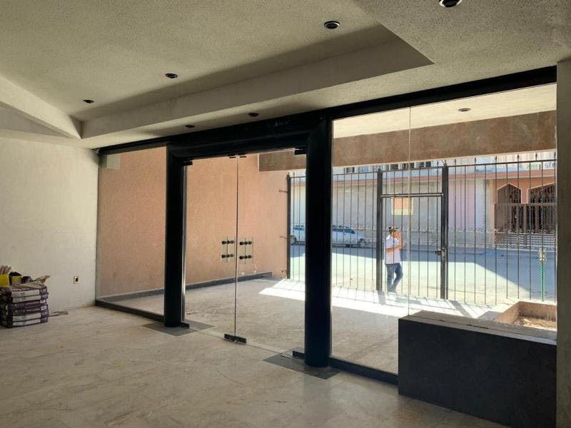 Local Comercial Spot2