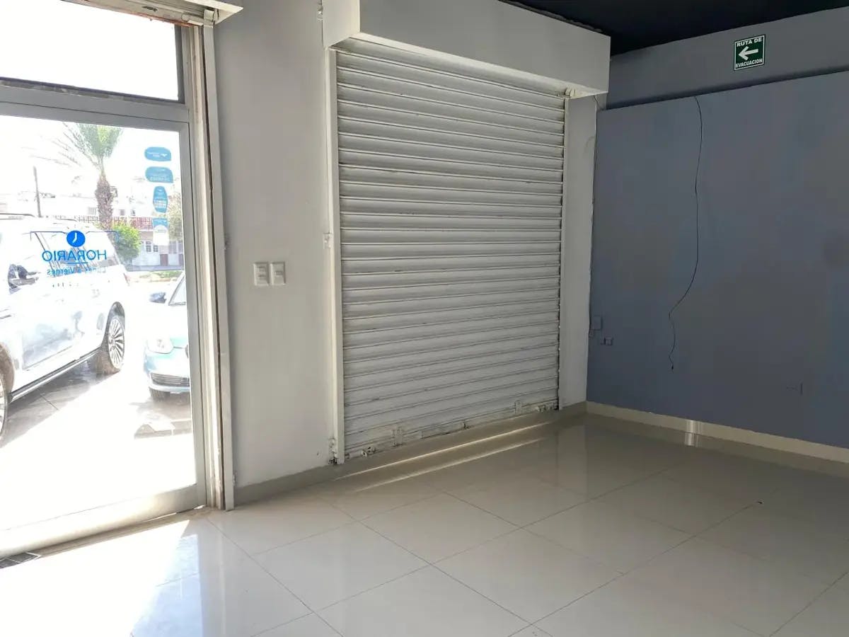 Local Comercial Spot2