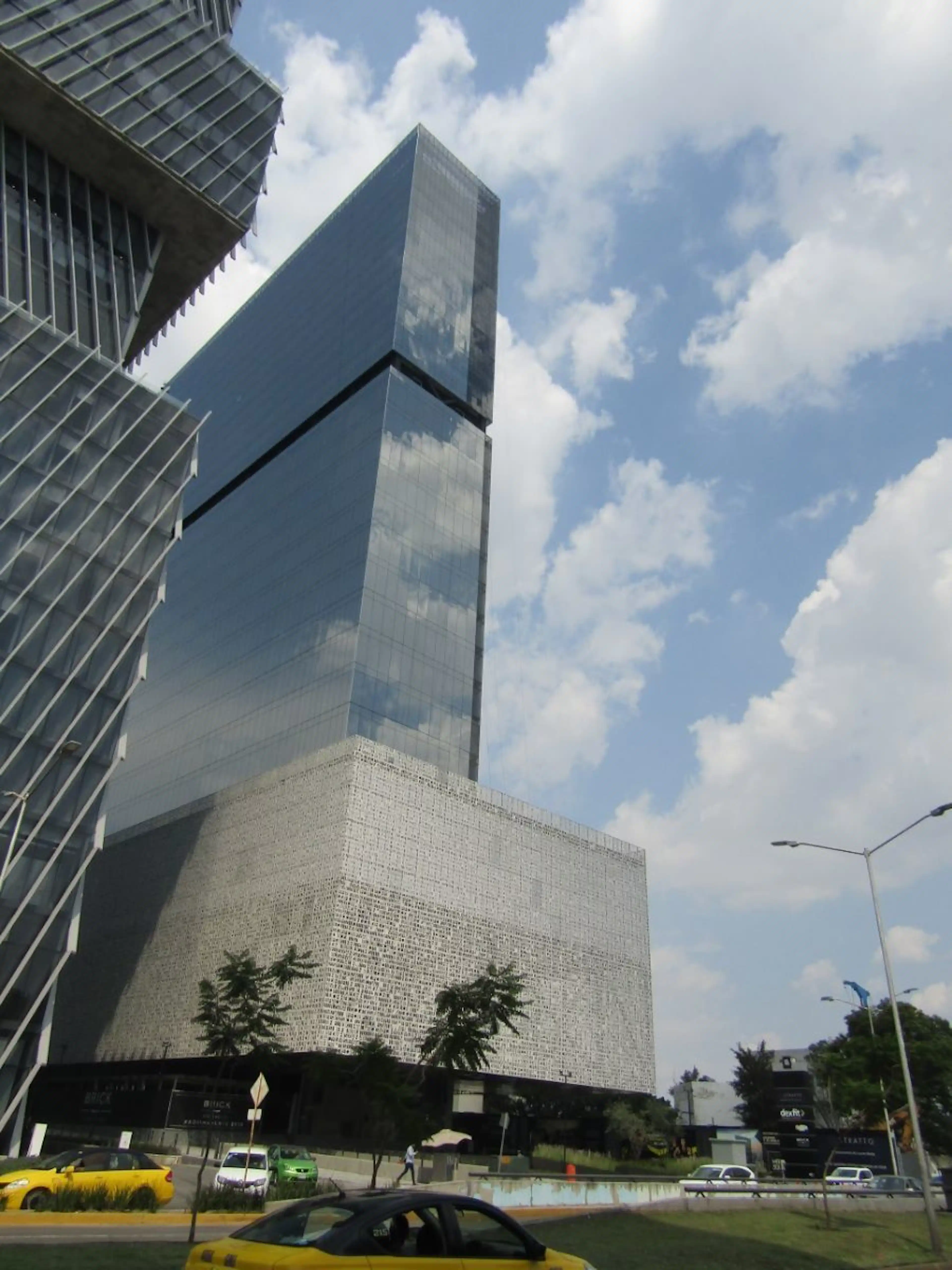 Avenida De Las Américas 1254