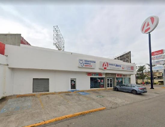 Local Comercial Spot2