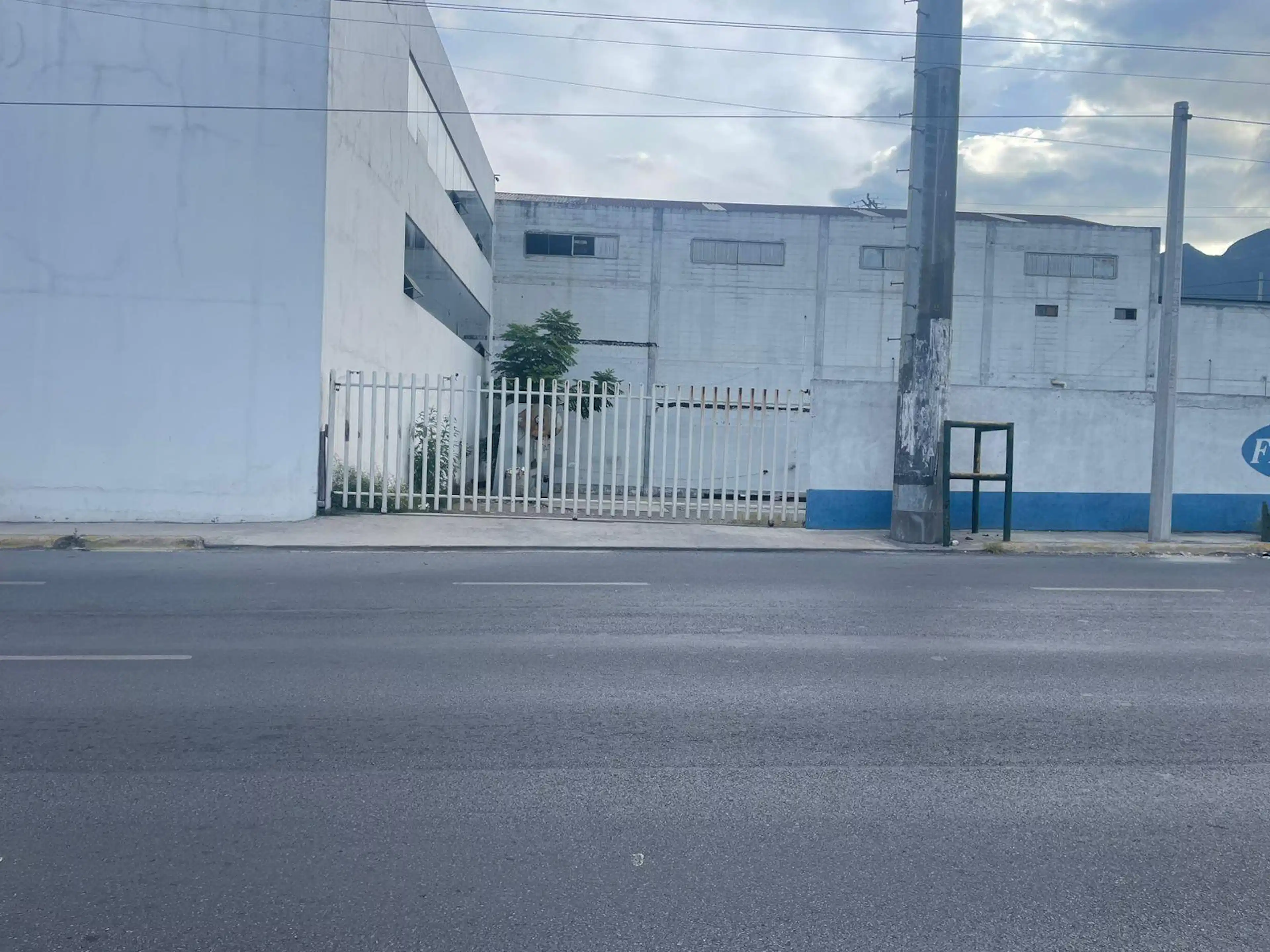 Terreno en esquina sobre Ave Ruiz Cortines