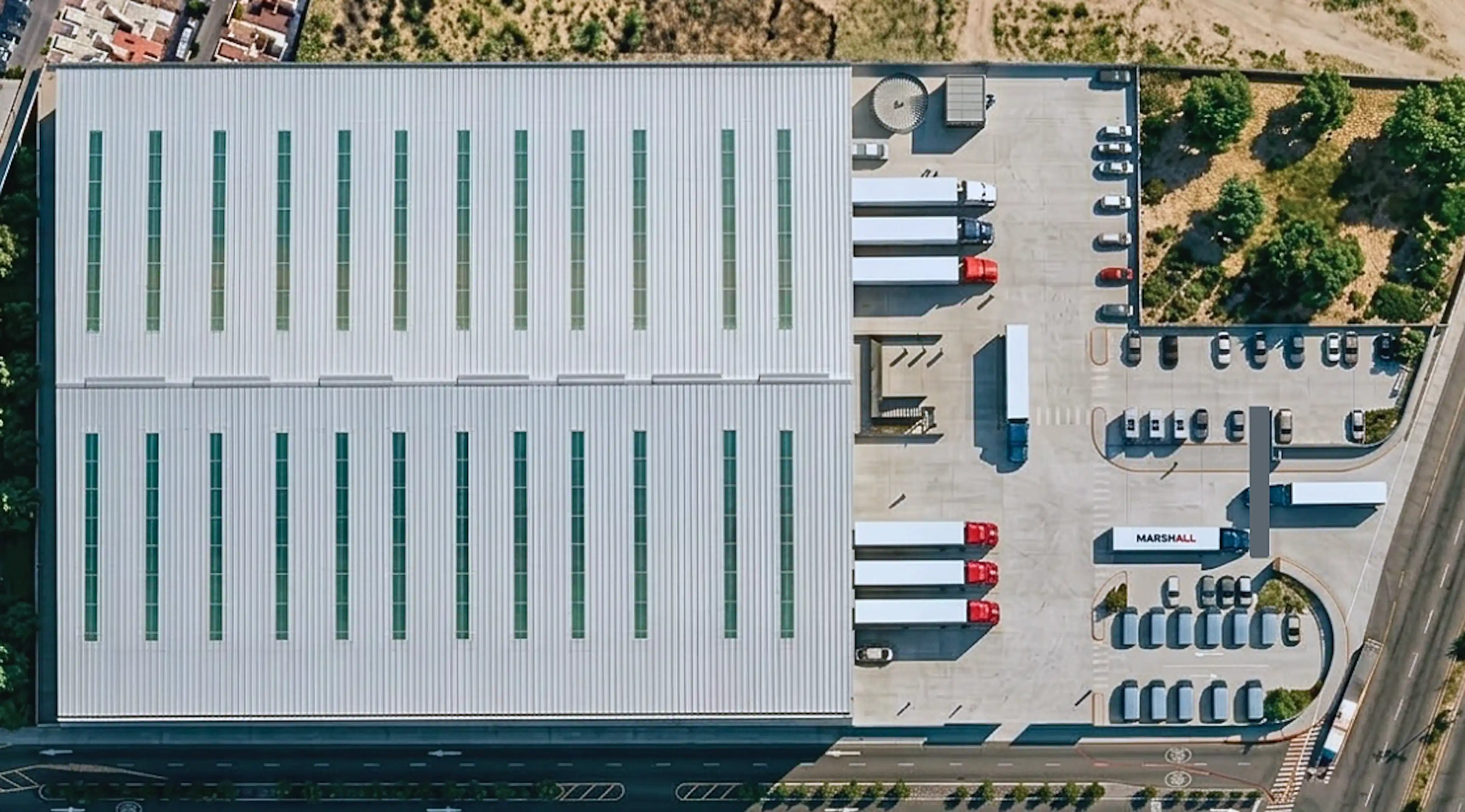NAVE INDUSTRIAL EN AV JUAN GIL PRECIADO