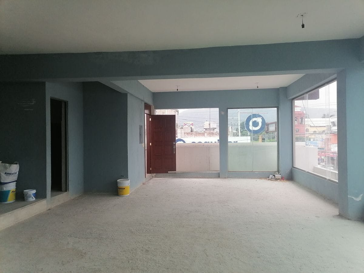 Local Comercial Spot2