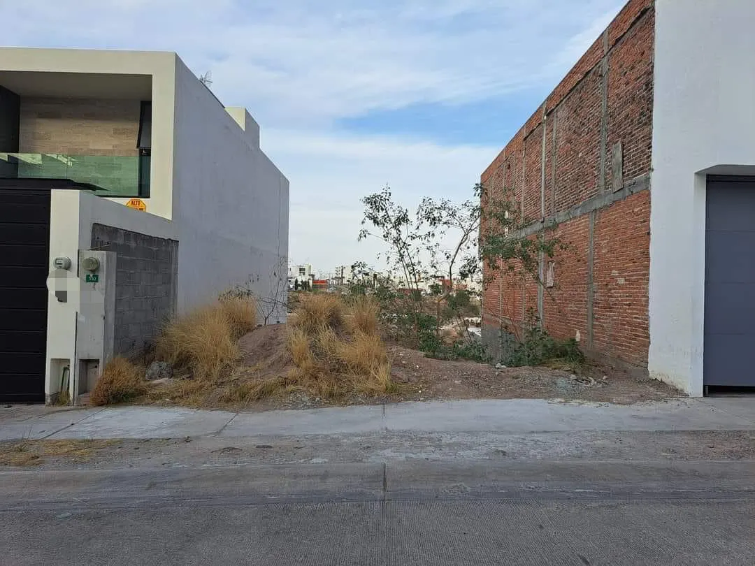 Terreno Spot2