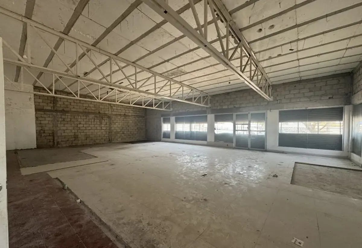 Local Comercial Spot2