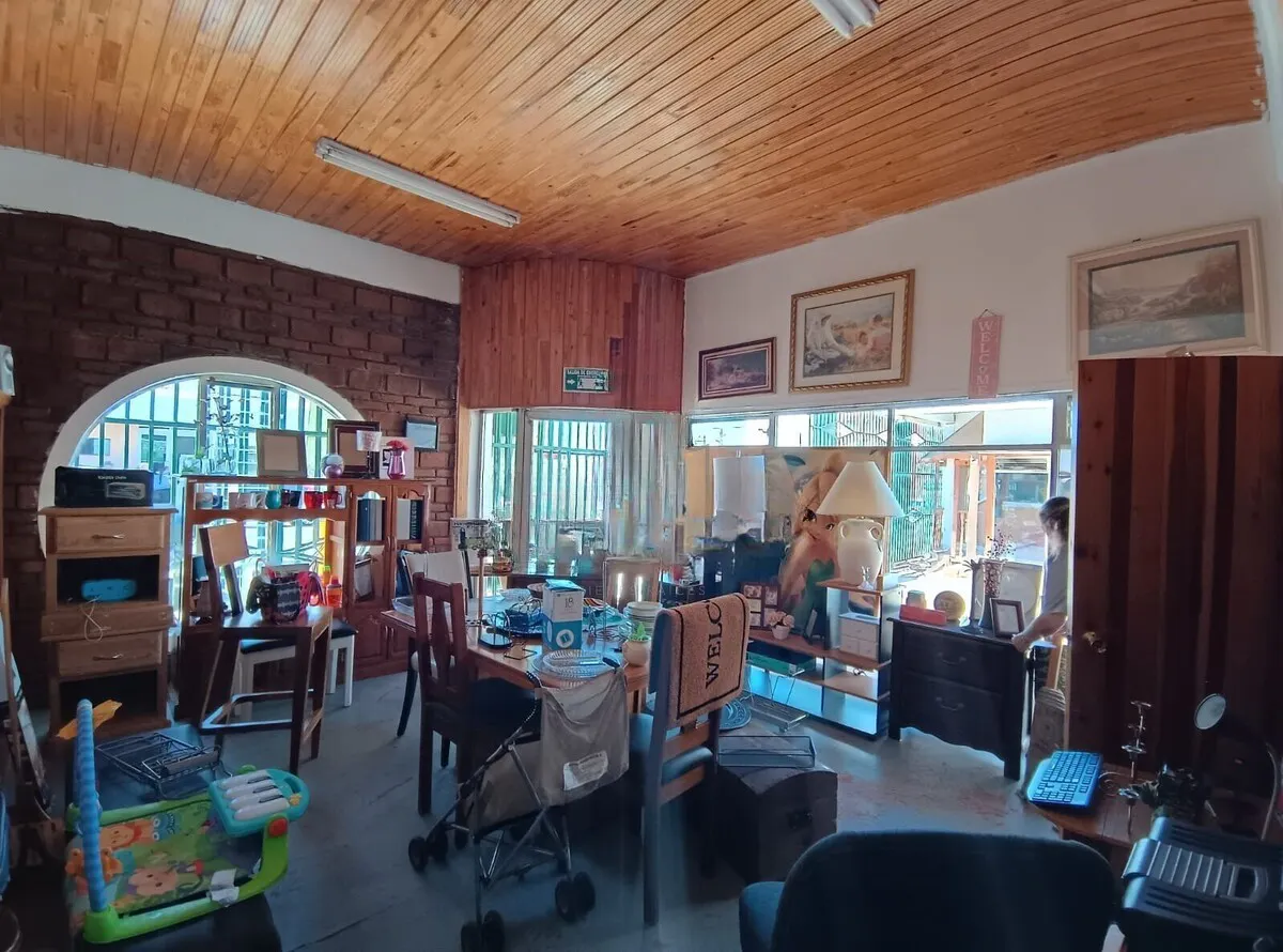 Local Comercial Spot2