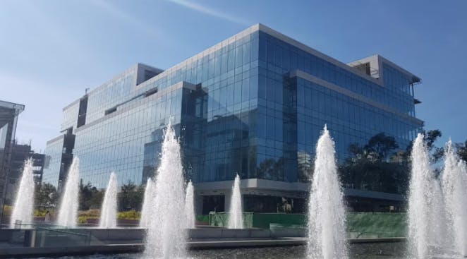 Local Comercial Spot2