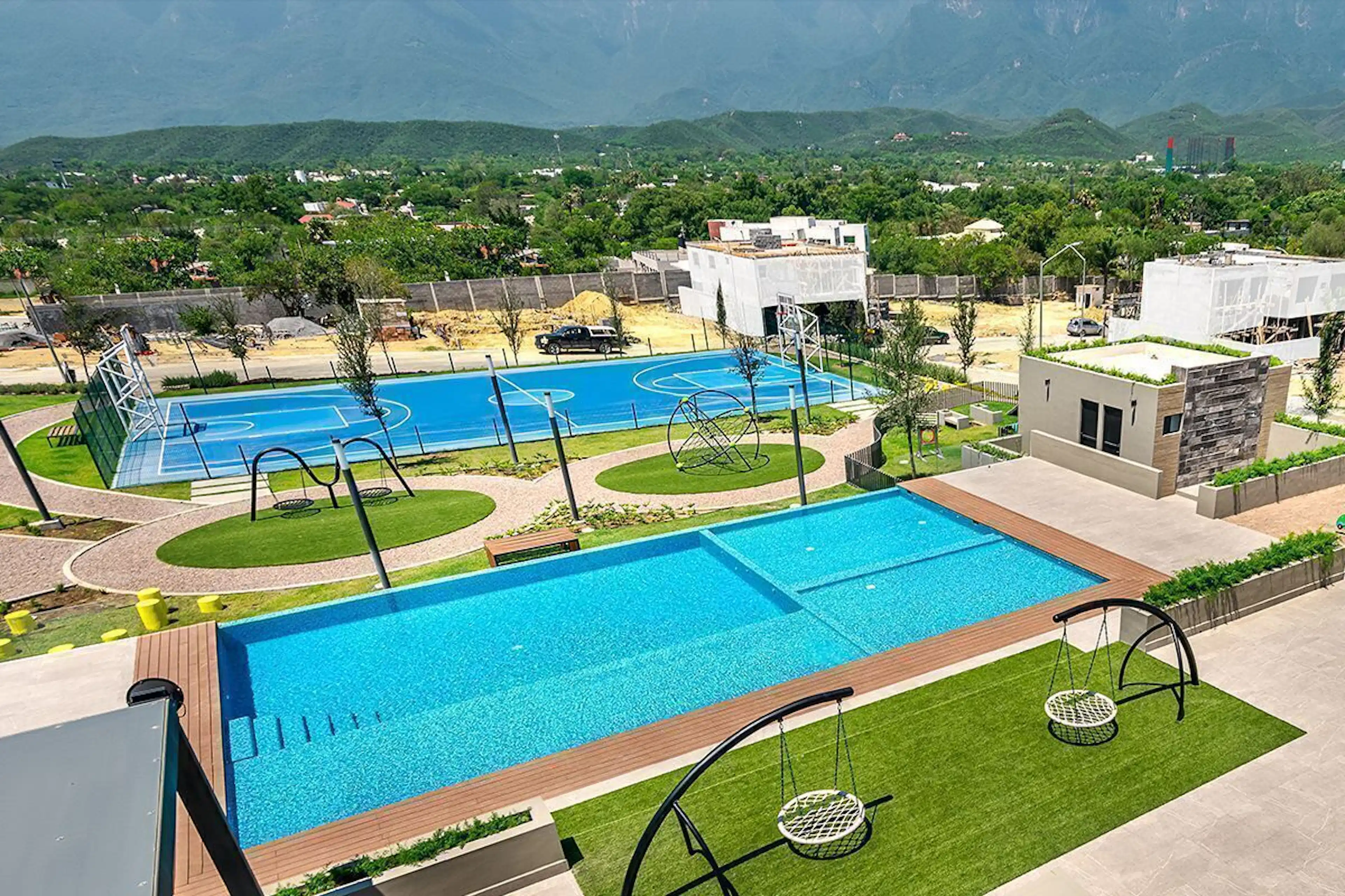 Terreno En Venta En El Yerbaniz En Santiago