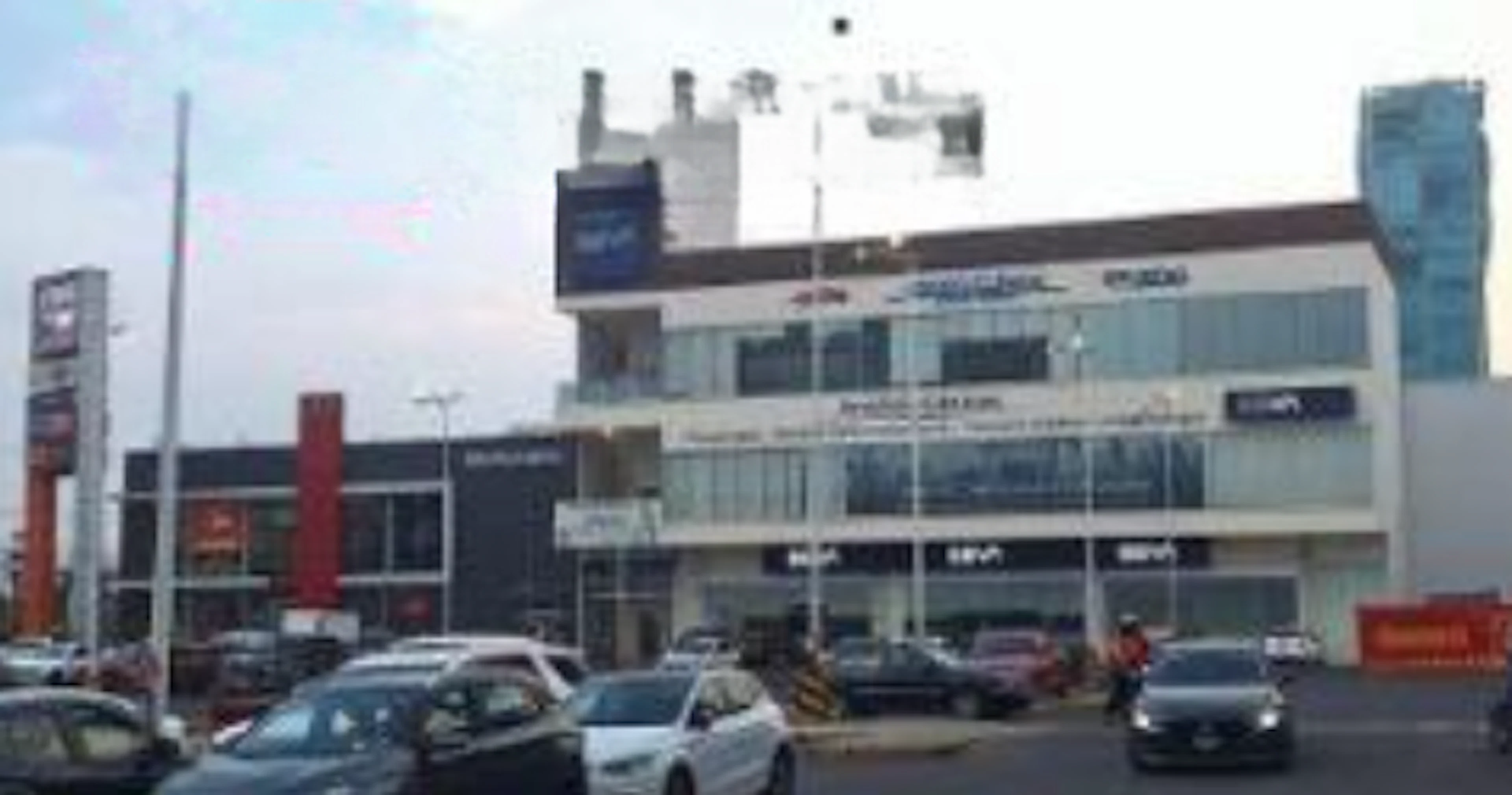 Local Comercial Spot2