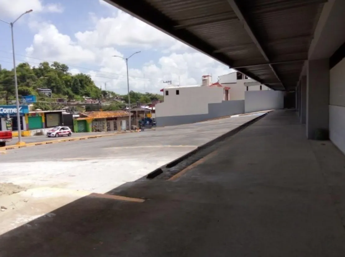 Local Comercial Spot2