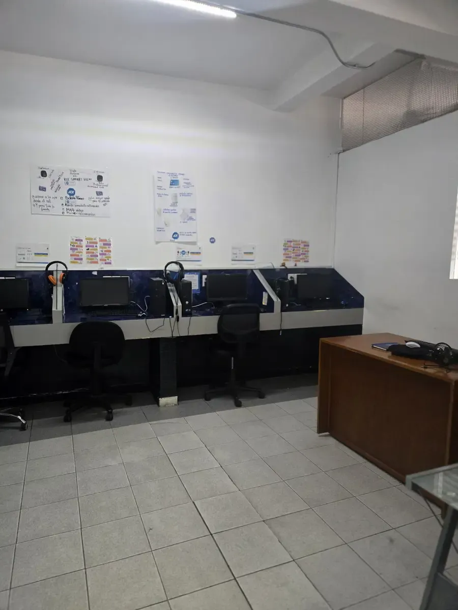 Local Comercial Spot2