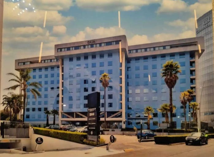 Local Comercial Spot2