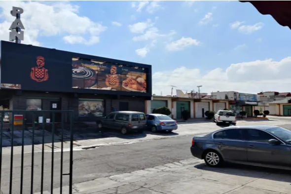 Local Comercial Spot2