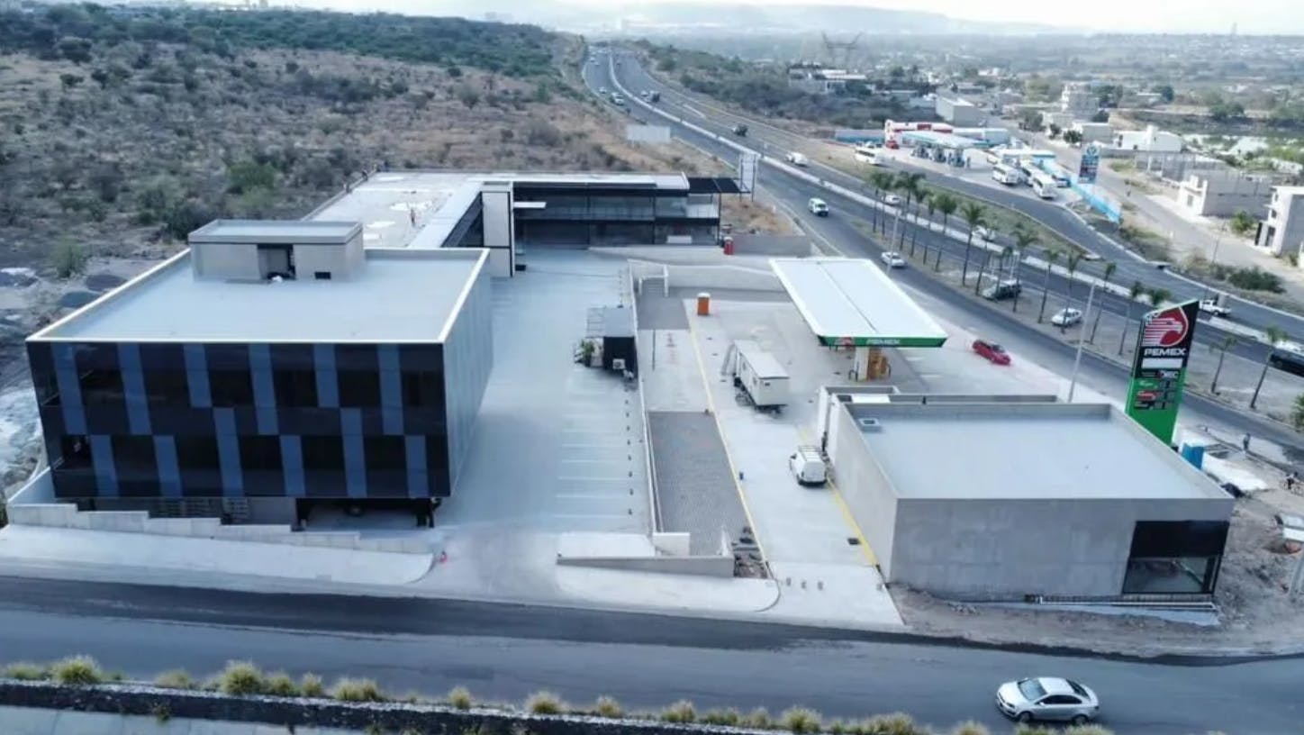 Local Comercial Spot2