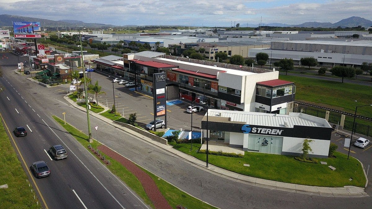 Local Comercial Spot2