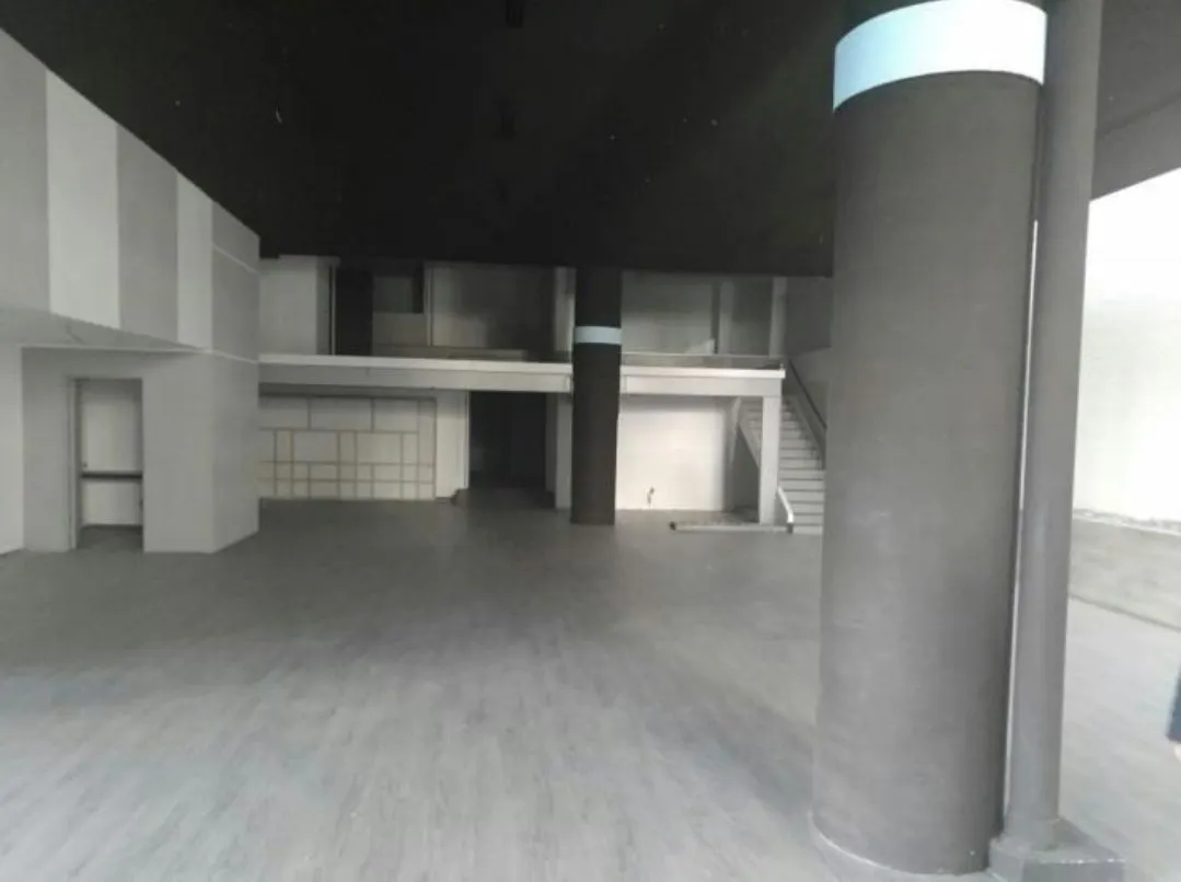 Local Comercial Spot2